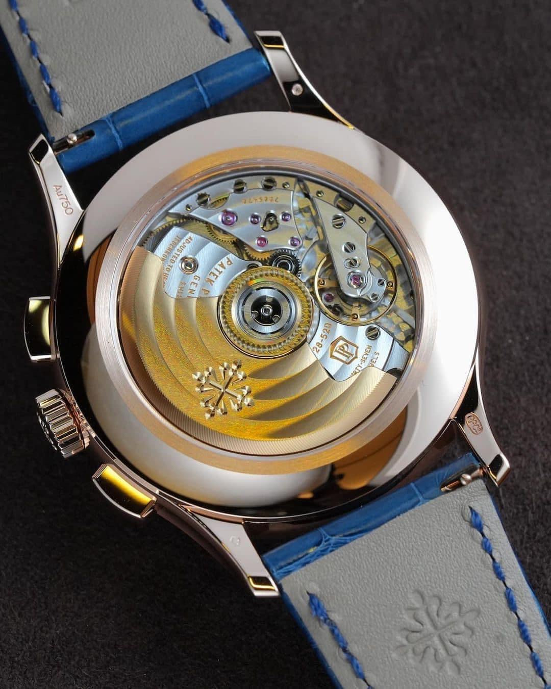 Đồng Hồ Patek Philippe 5905R Blue