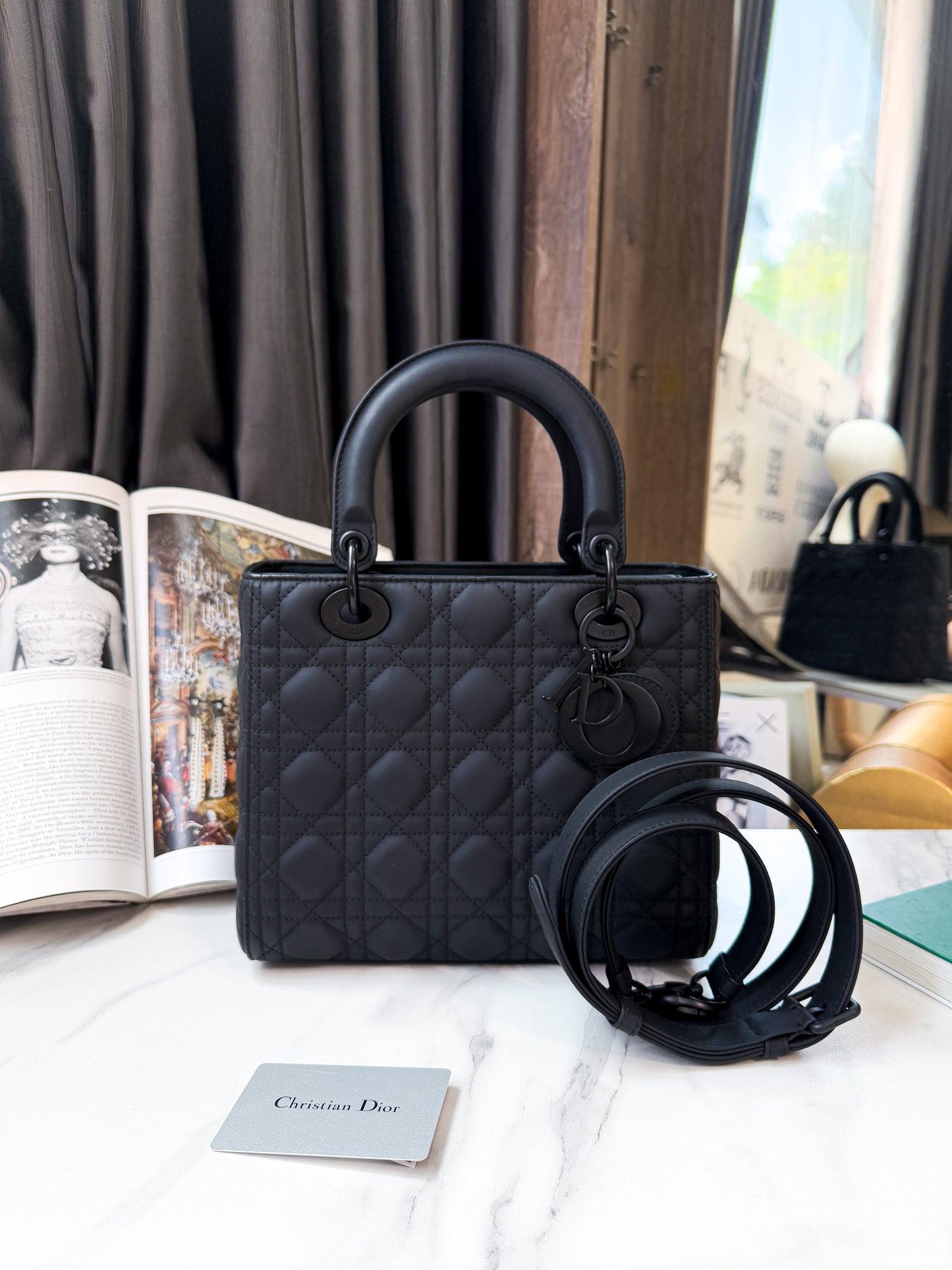 Dior Lady M Đen