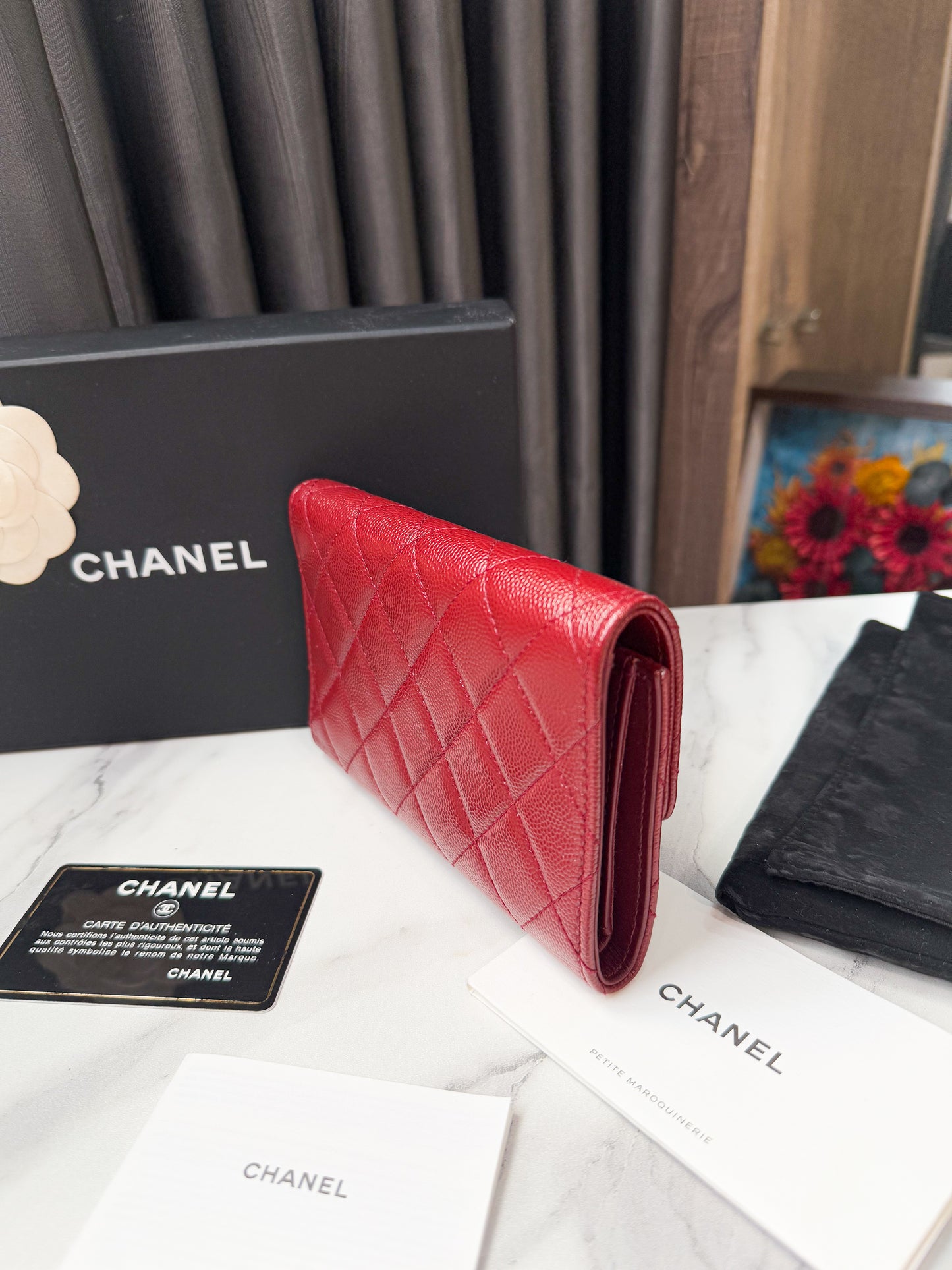 Ví Gấp Chanel Caviar Đỏ