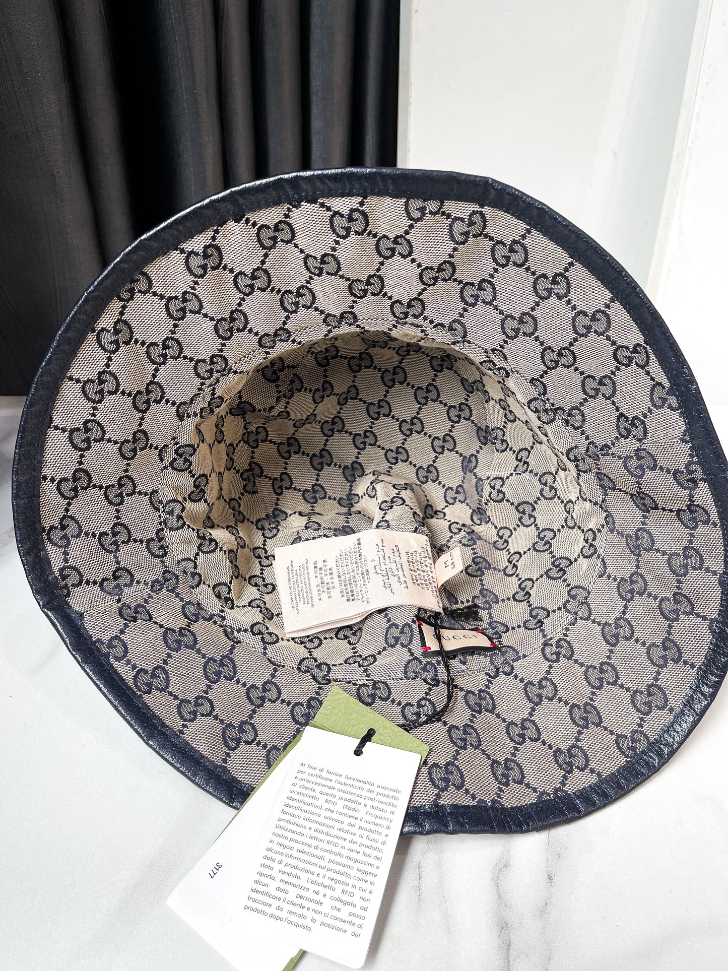 Mũ Gucci New Size M Dùng 2 Mặt