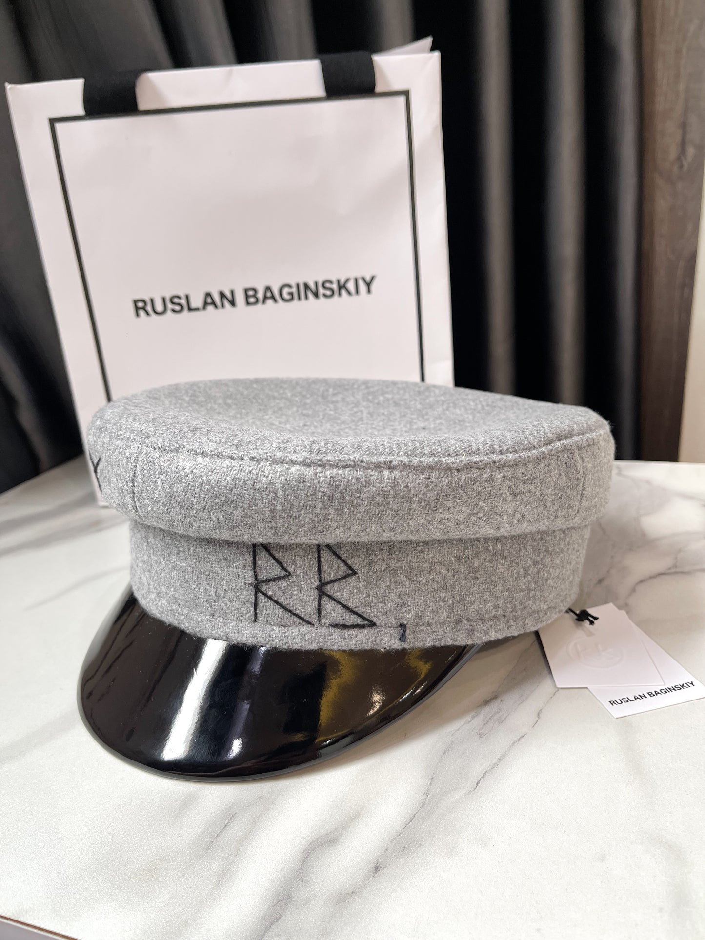 Mũ Ruslan New