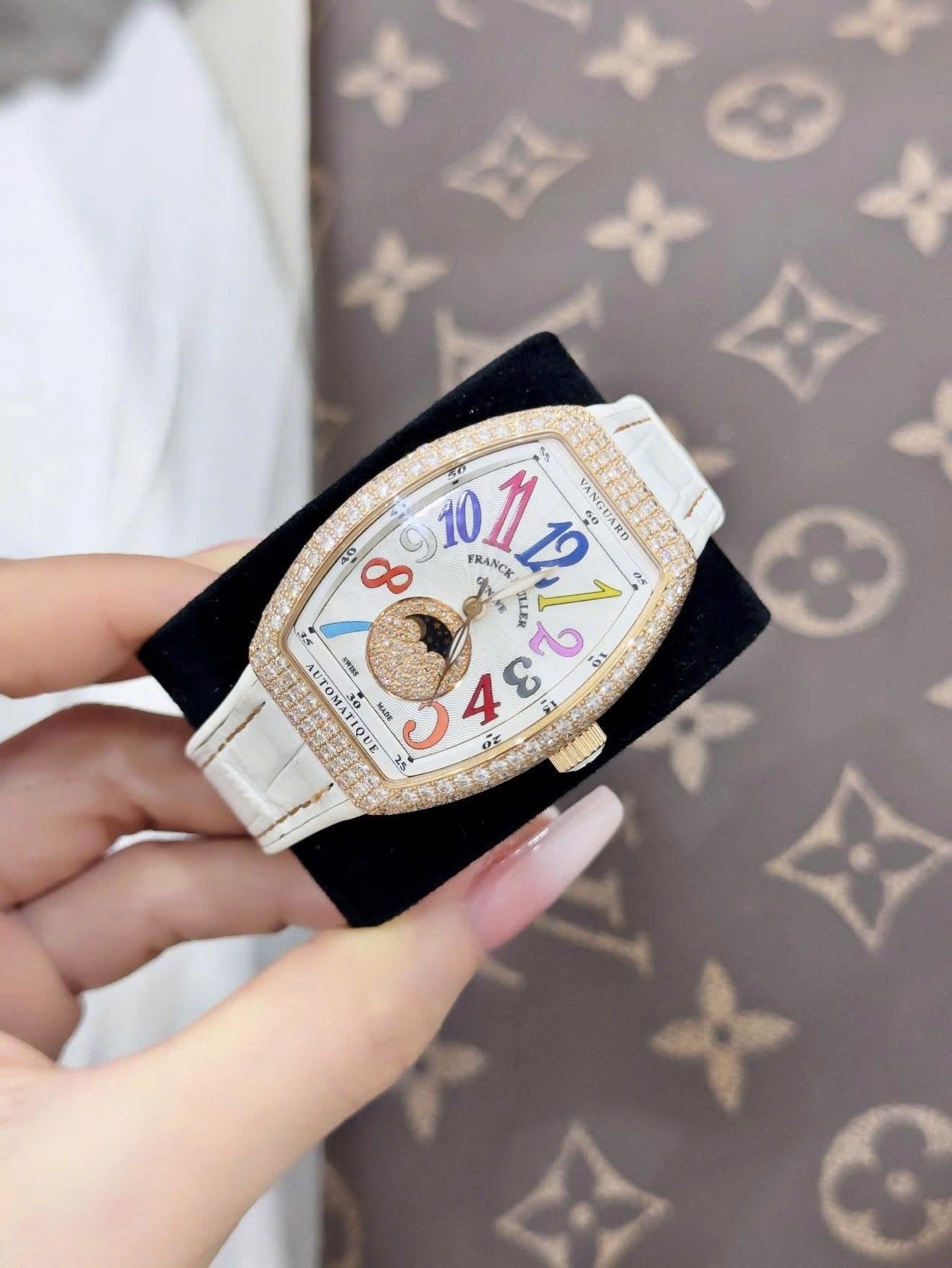 Đồng Hồ Franck Muller V32 Moonphase Rose Gold Diamond