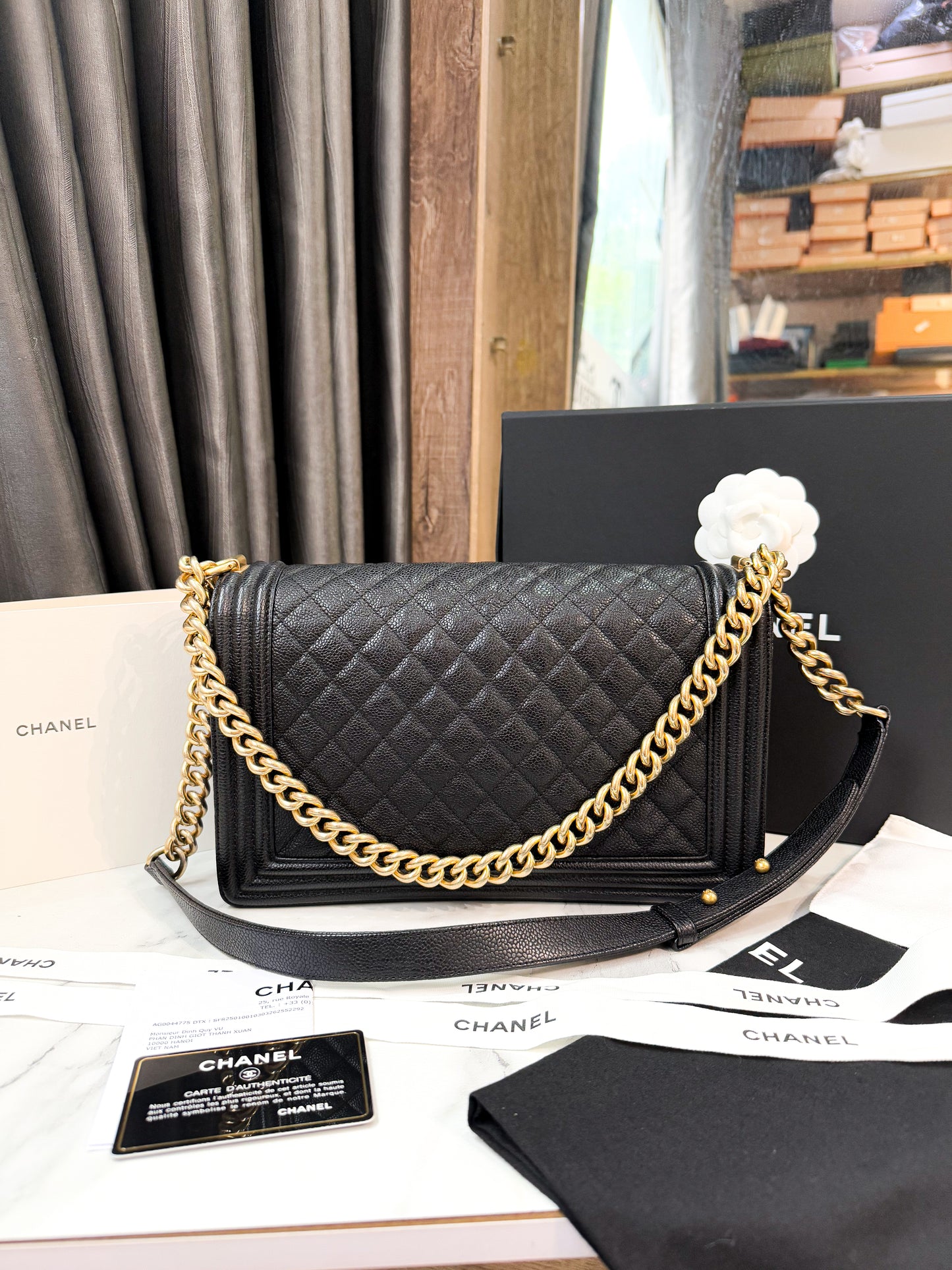Chanel Boy Size New M 28cm