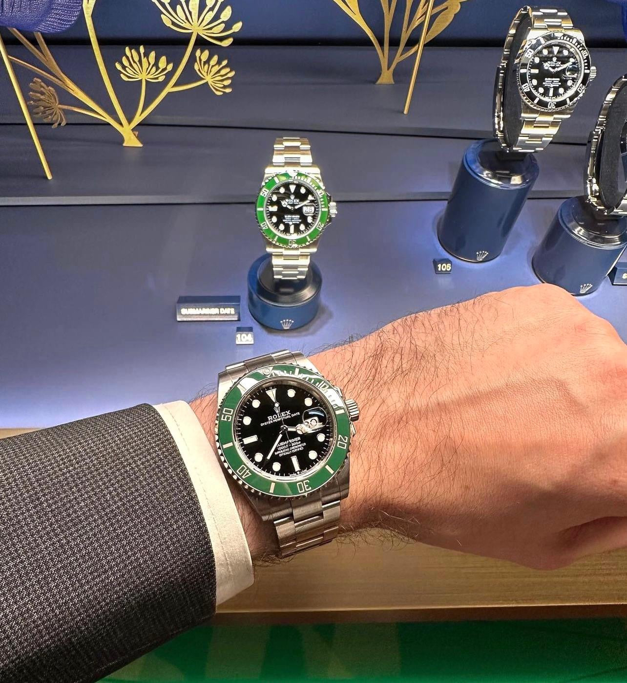 Đồng Hồ Rolex Submarine Starbuck 126610LV size 41mm
