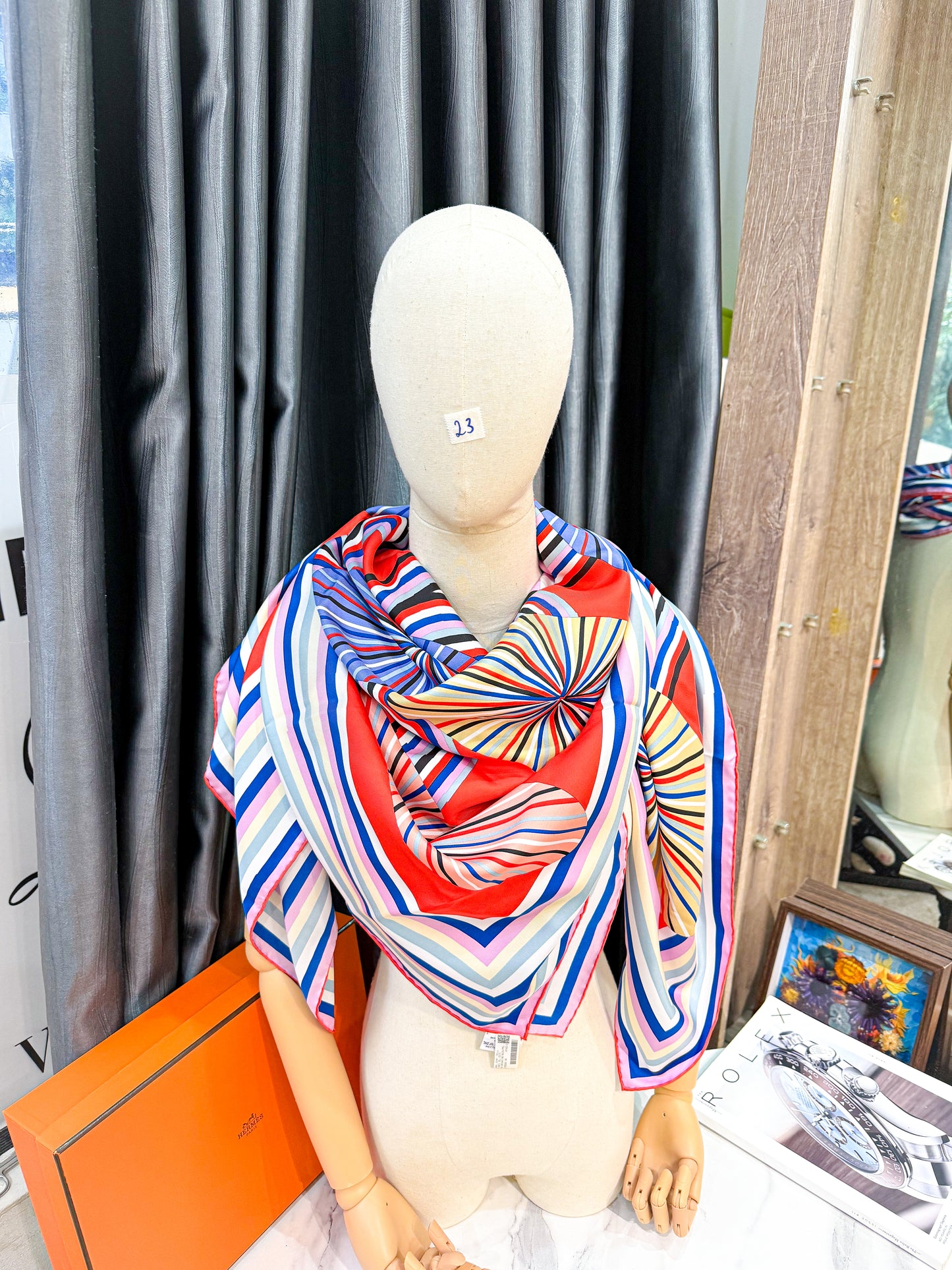 Khăn Hermes New Khổ 140x140 HN23