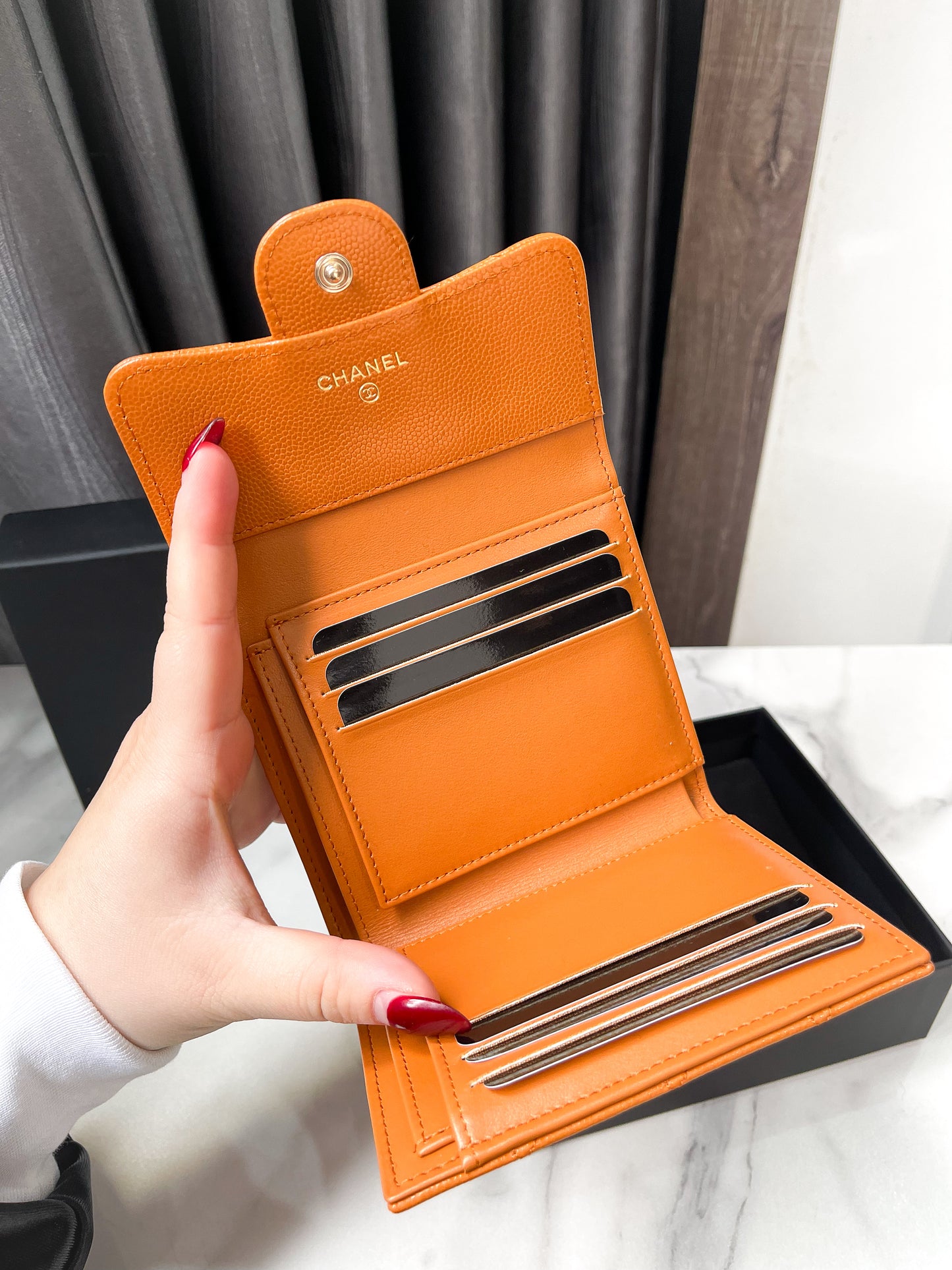 Ví Gấp Chanel Caviar Màu Camel