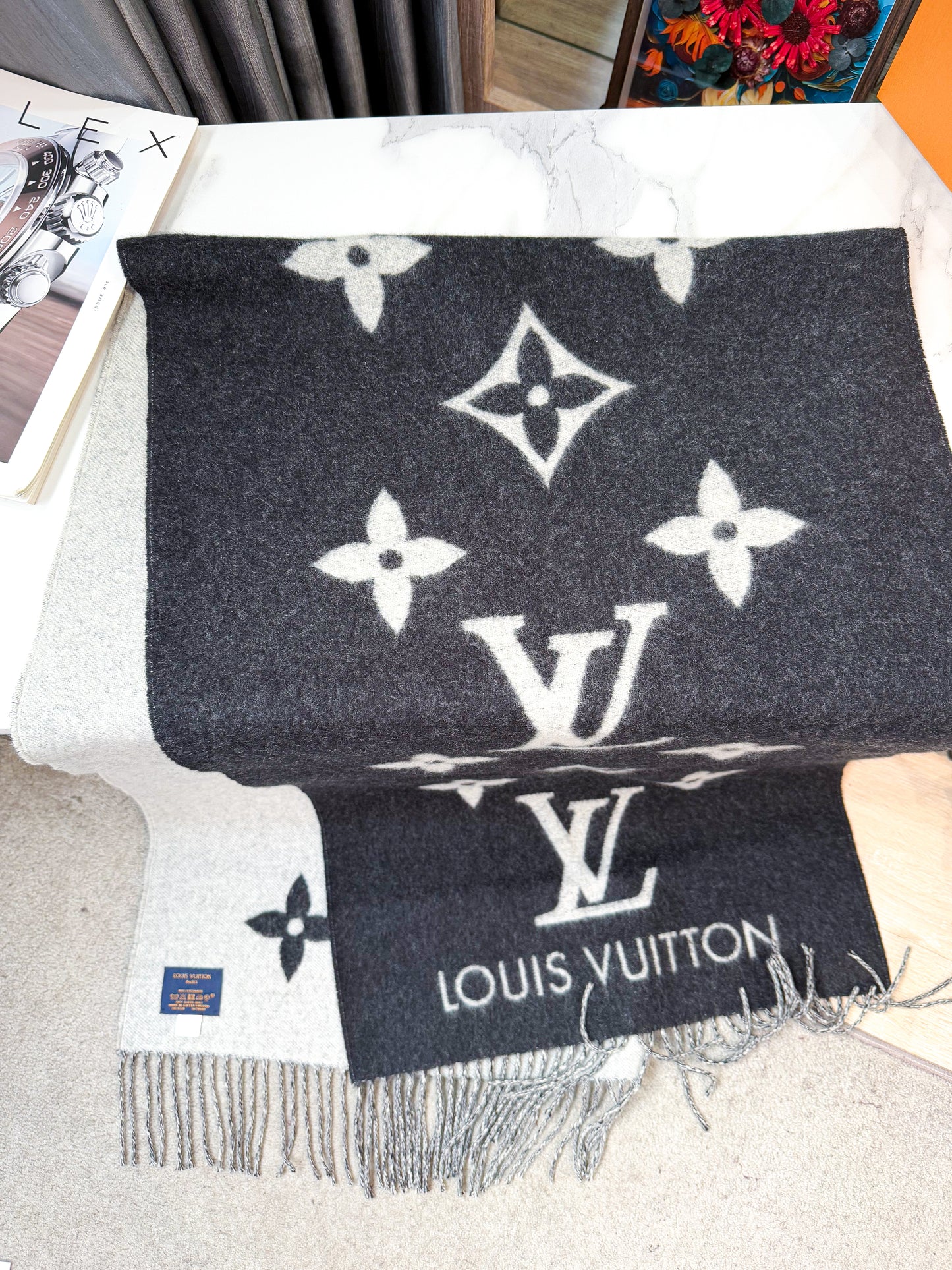 Khăn LV Cashmere Đen Ghi 3/3