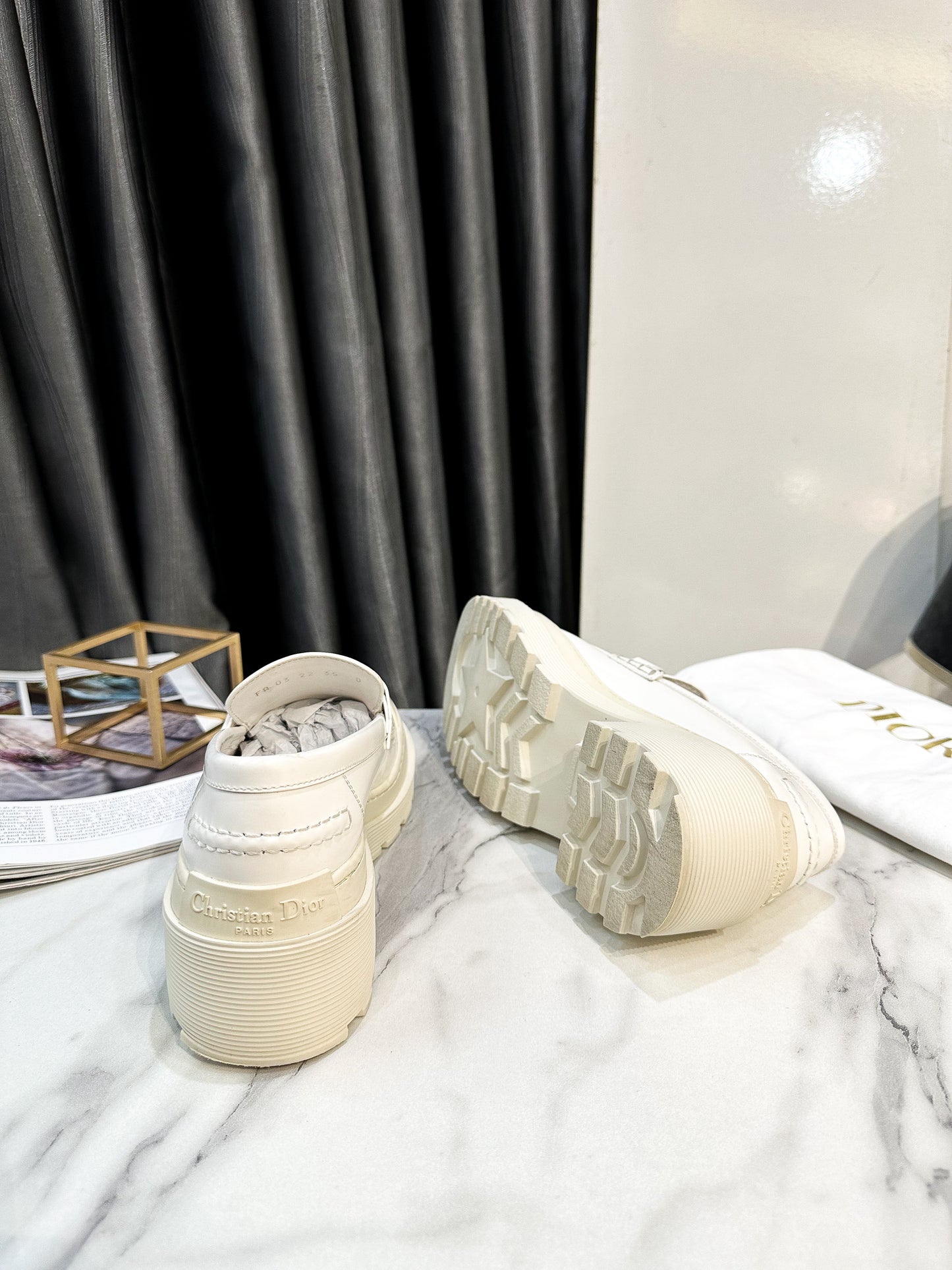 Giày Dior Trắng Size 35D