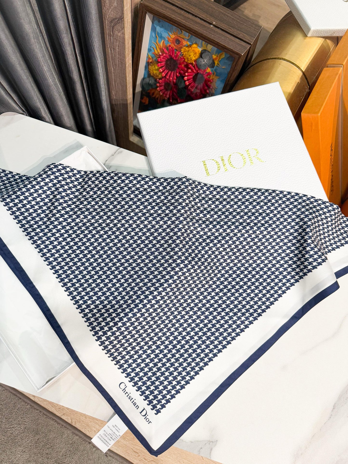 Khăn Lụa Dior 5/4