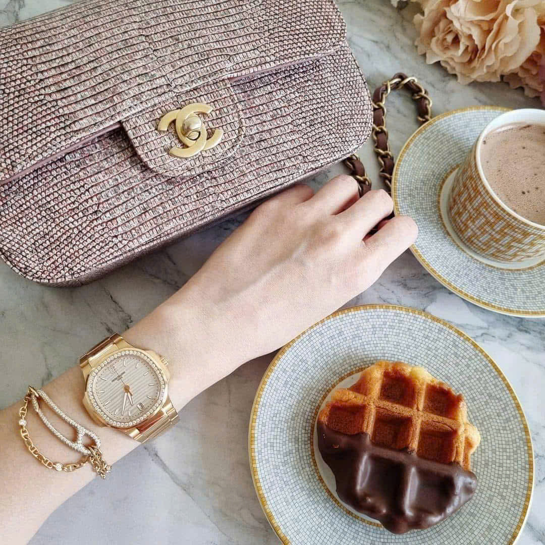 Patek Philippe Nautilus 7118/1200R-001 White Dial