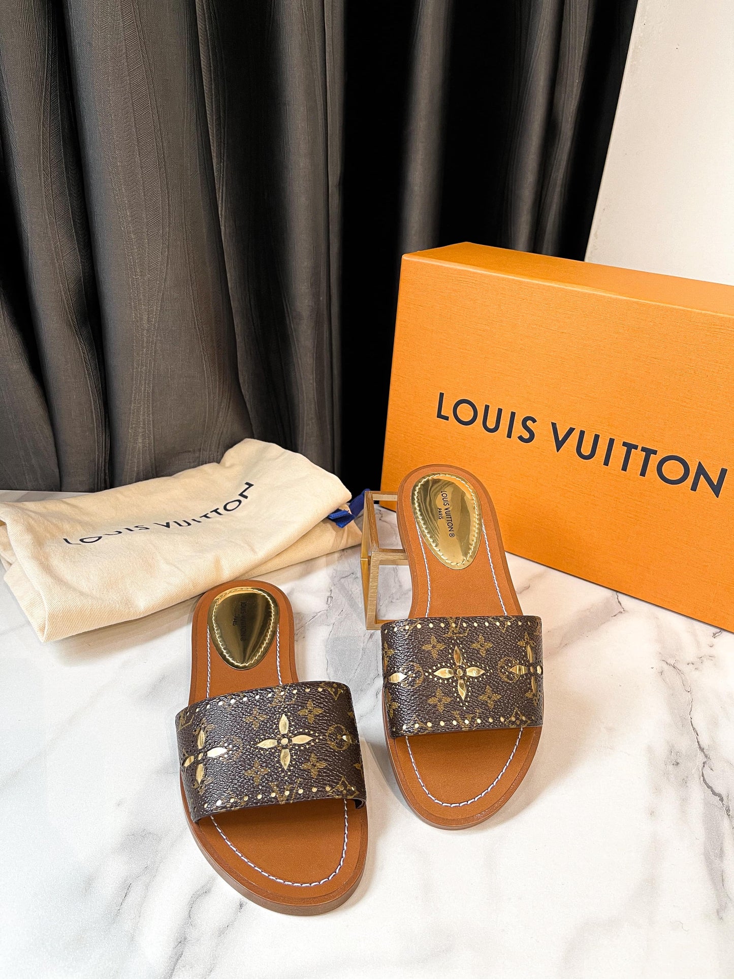 Dép Lê LV New Size 34 Fit 35