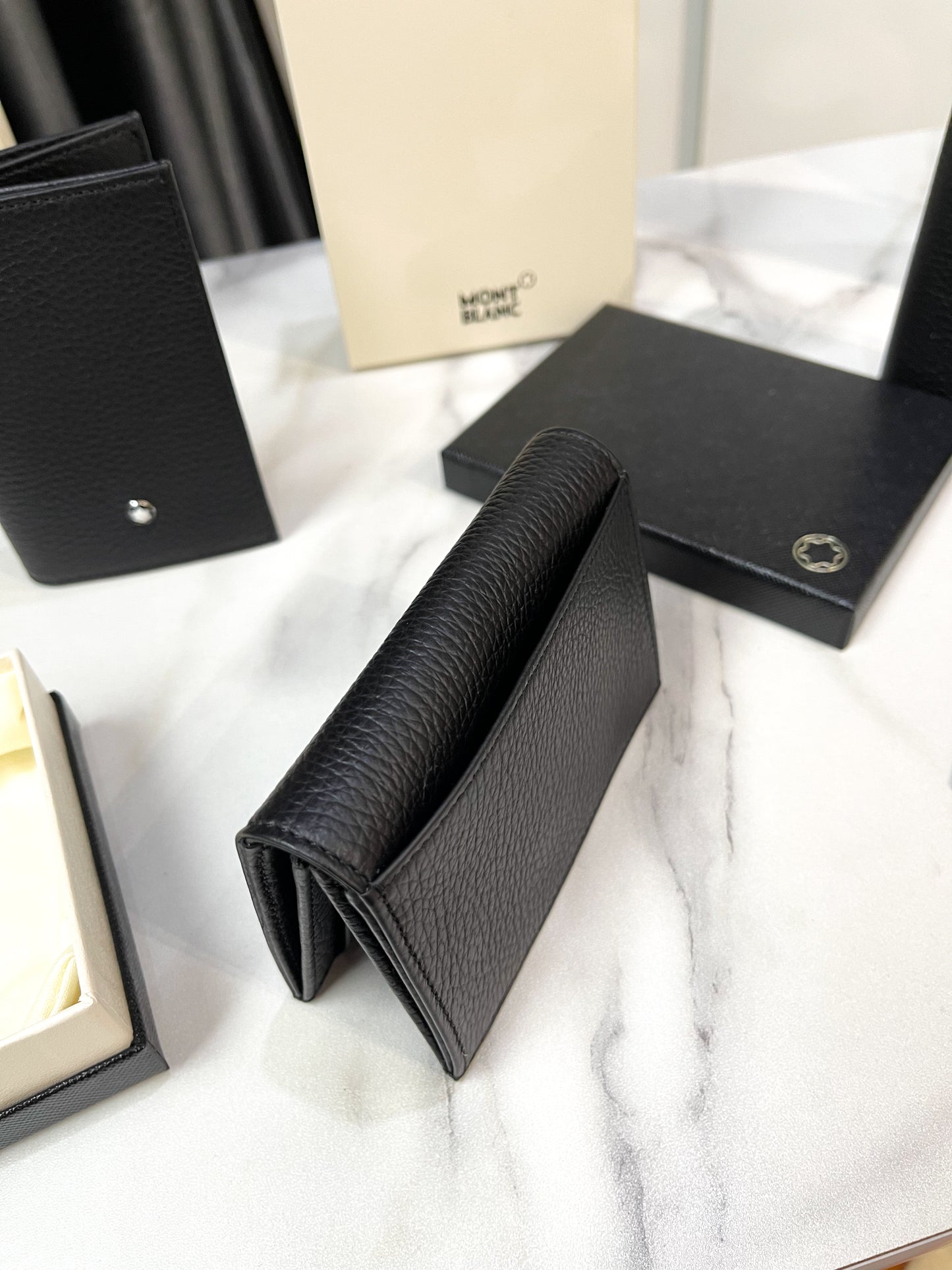 Ví Gấp Mont Nhỏ Da Sần