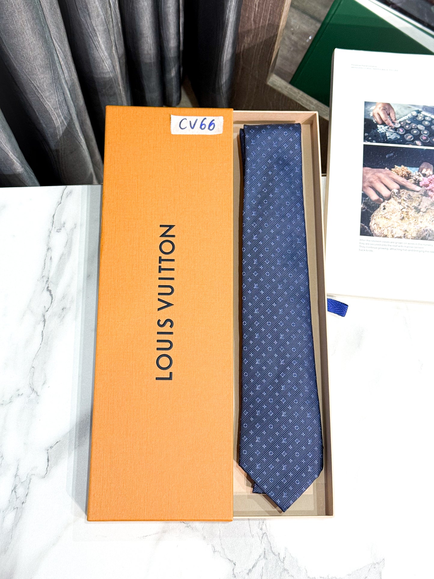 Cà Vạt LV New CV65