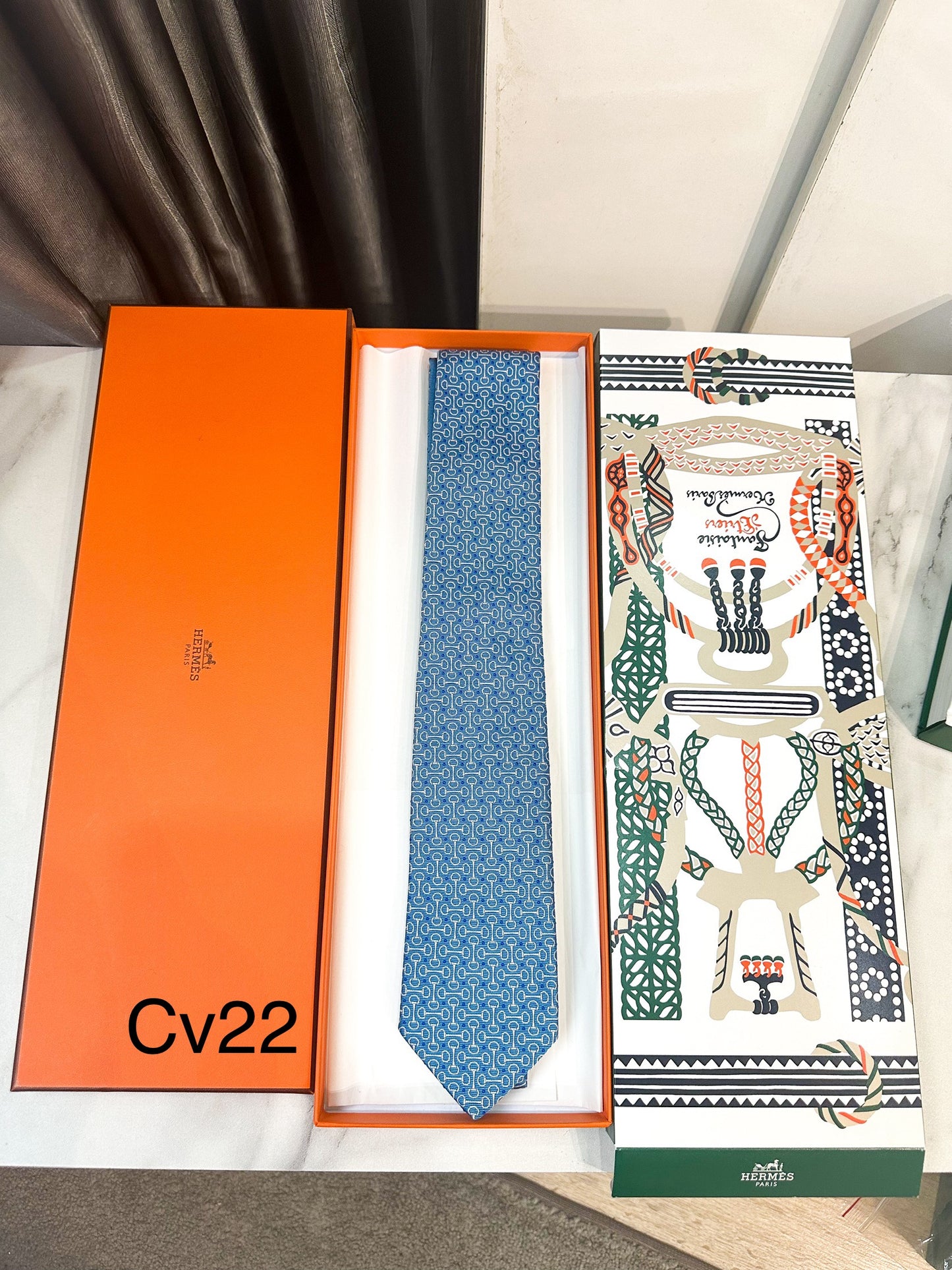 Cà Vạt Hermes 22