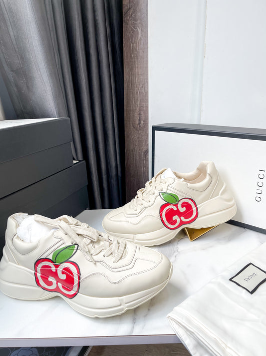 Giày Gucci Táo New Size 40.5