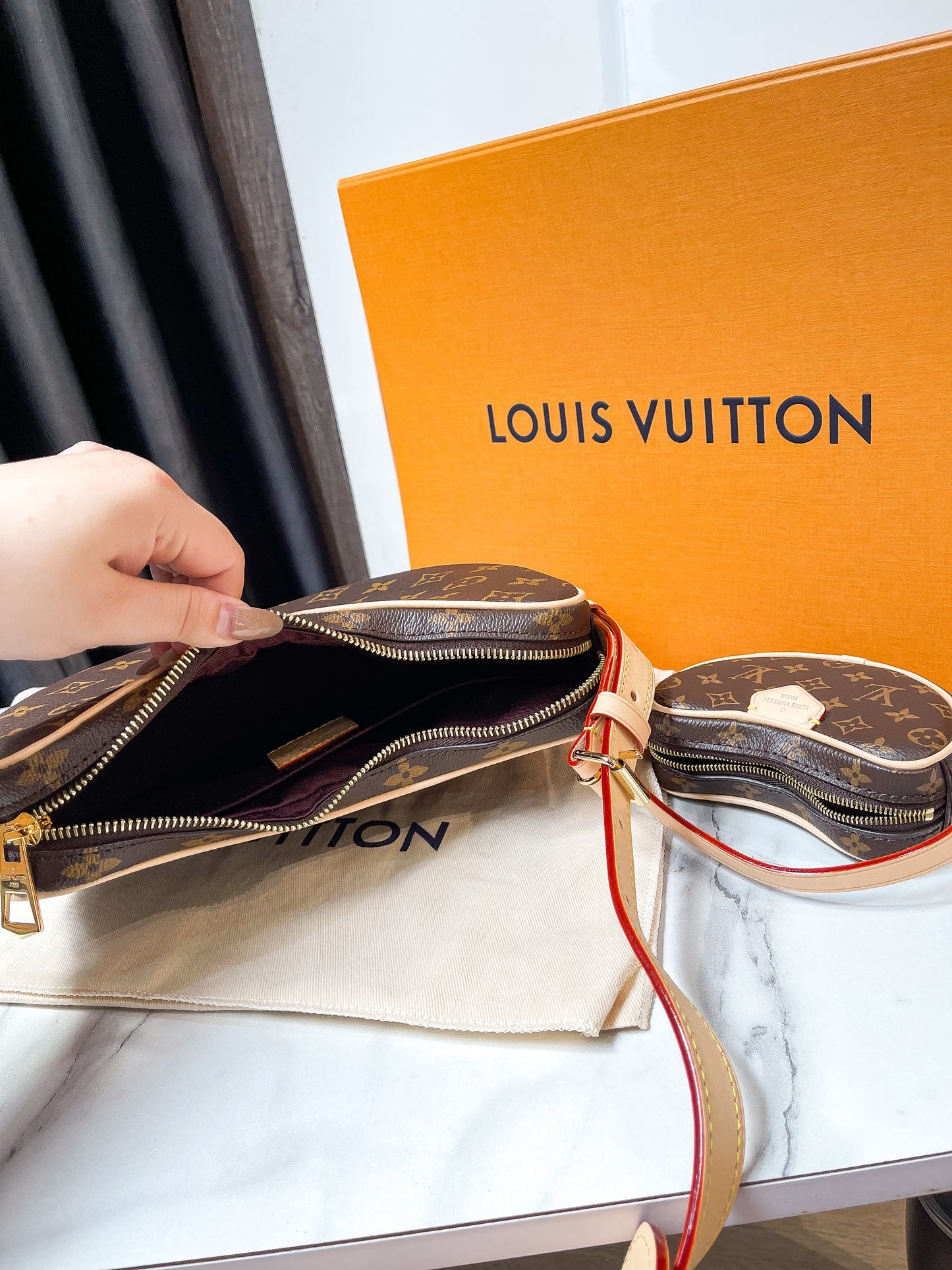 Set LV Croissant