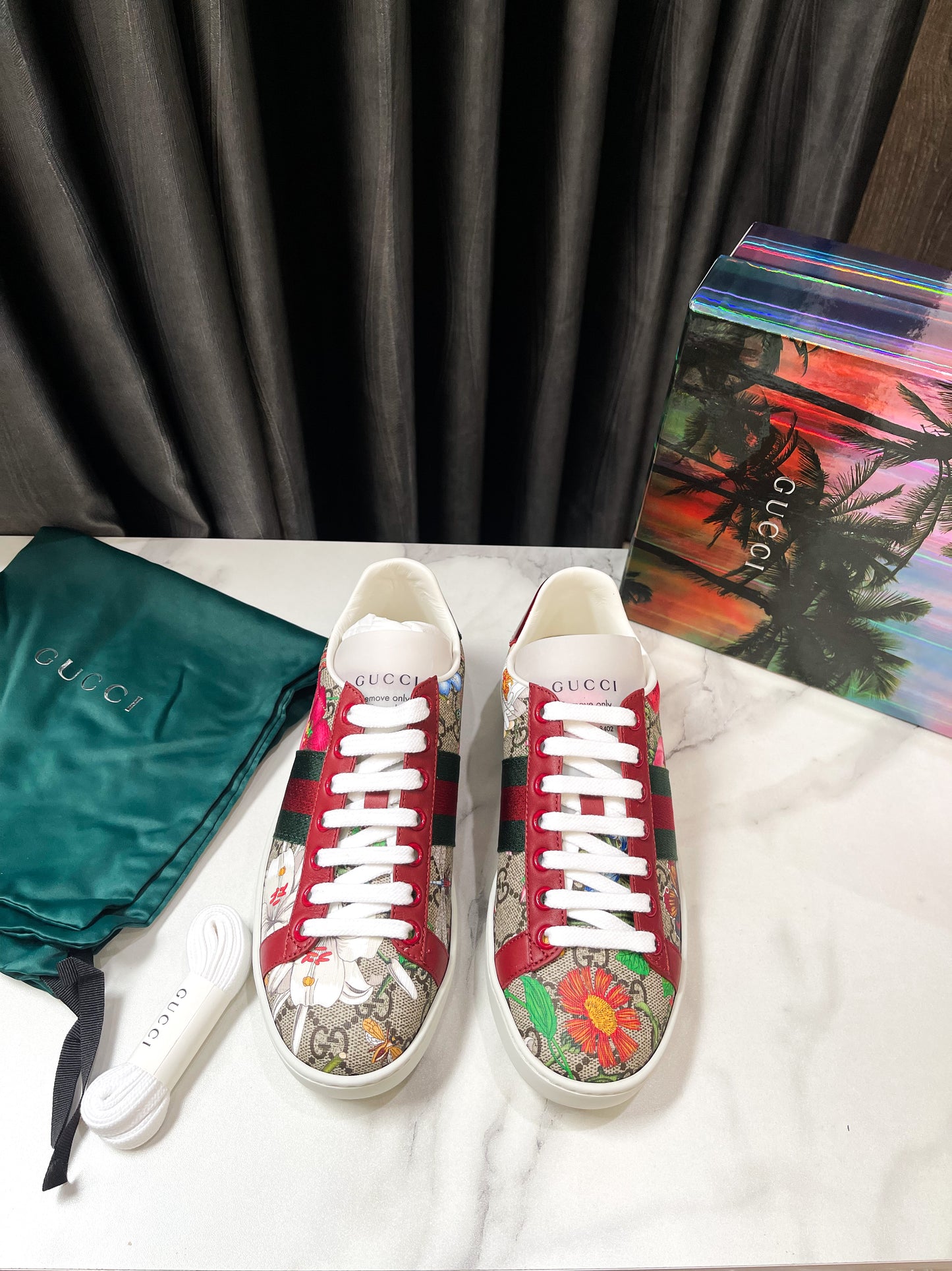 Gucci Shoes with Flowers