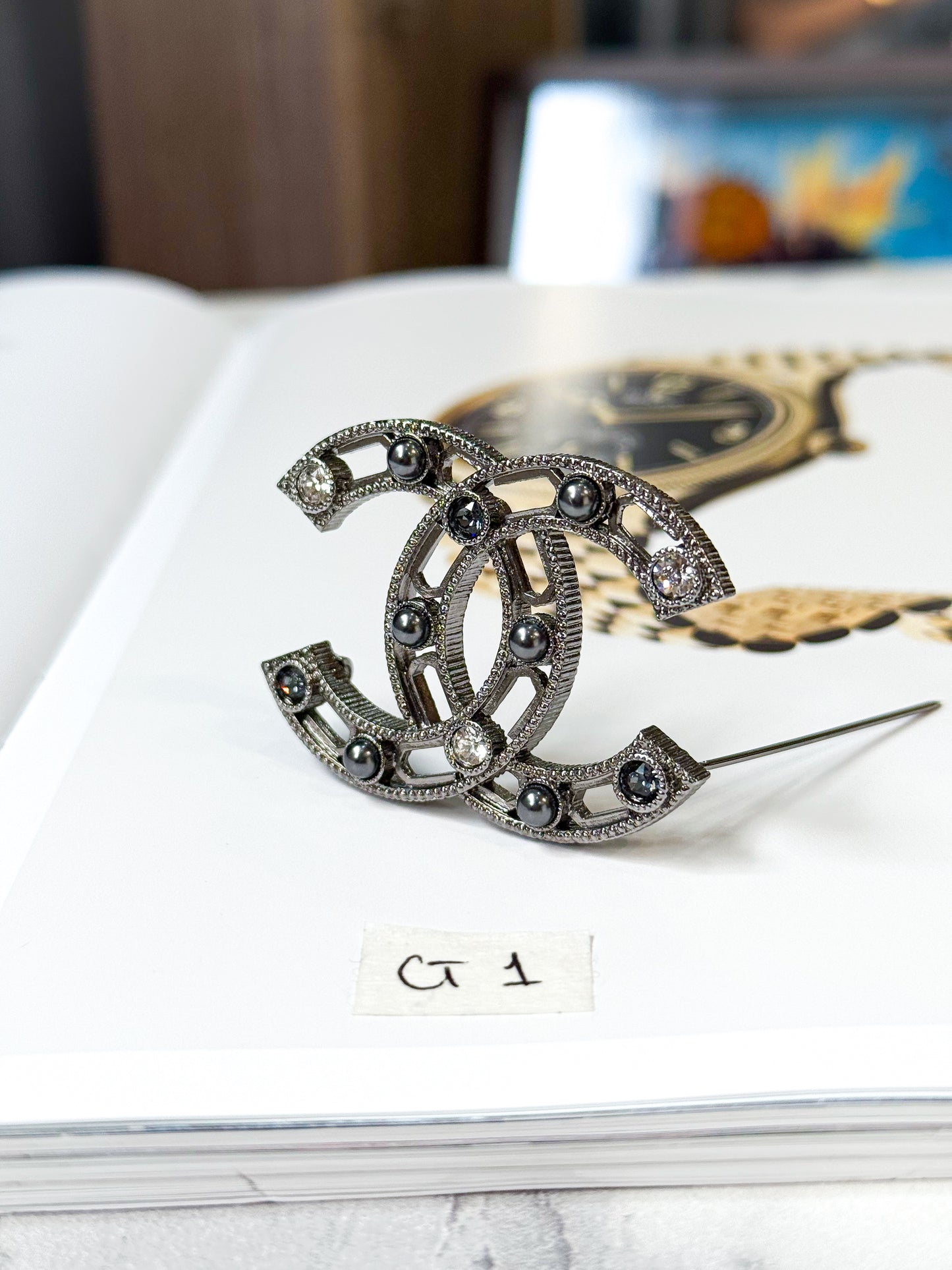 Cài Áo Chanel CT1