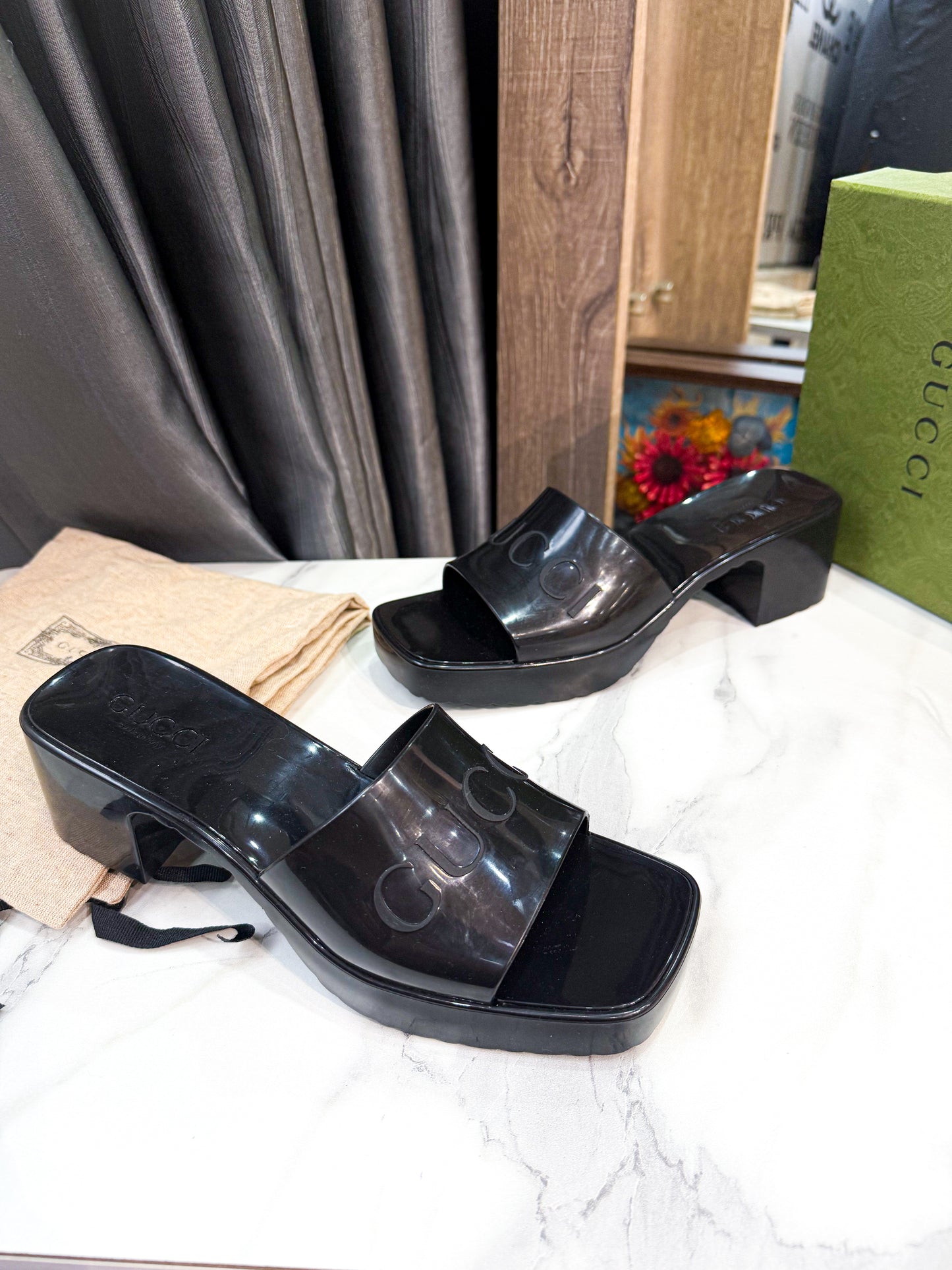 Dép Gucci Nhựa New Size 38
