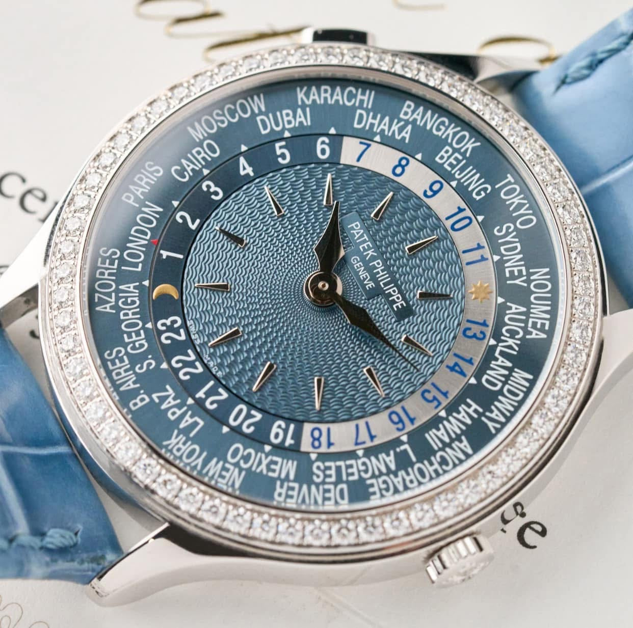 Đồng Hồ Patek Philippe World Time 7130G