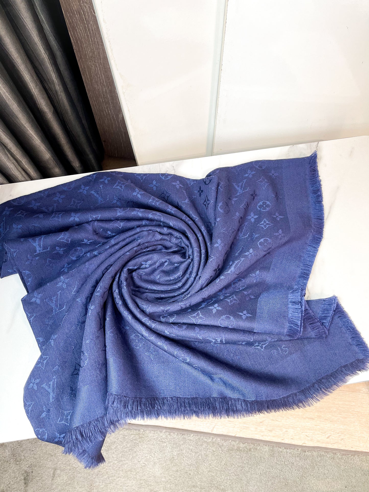 Khăn LV Xanh Khổ 140x140