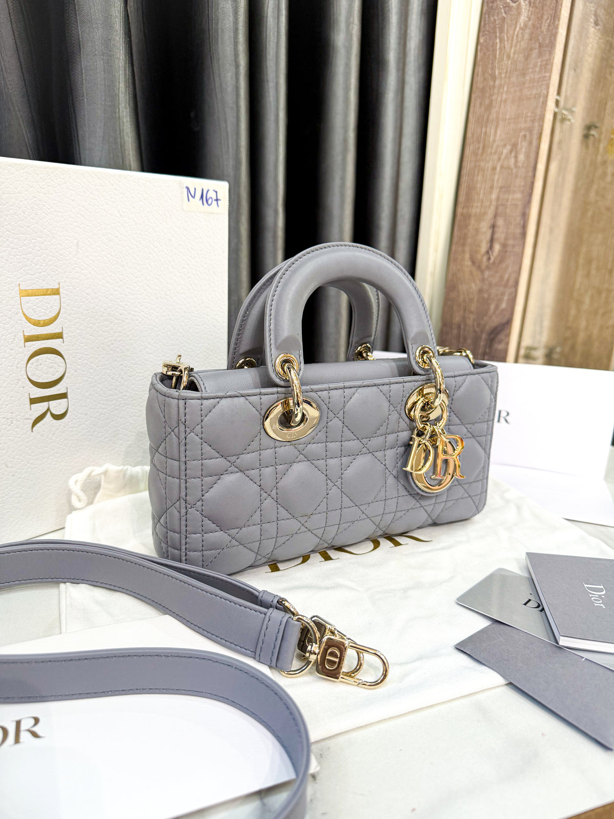 A A A Dior D-Joy Size Small TV167