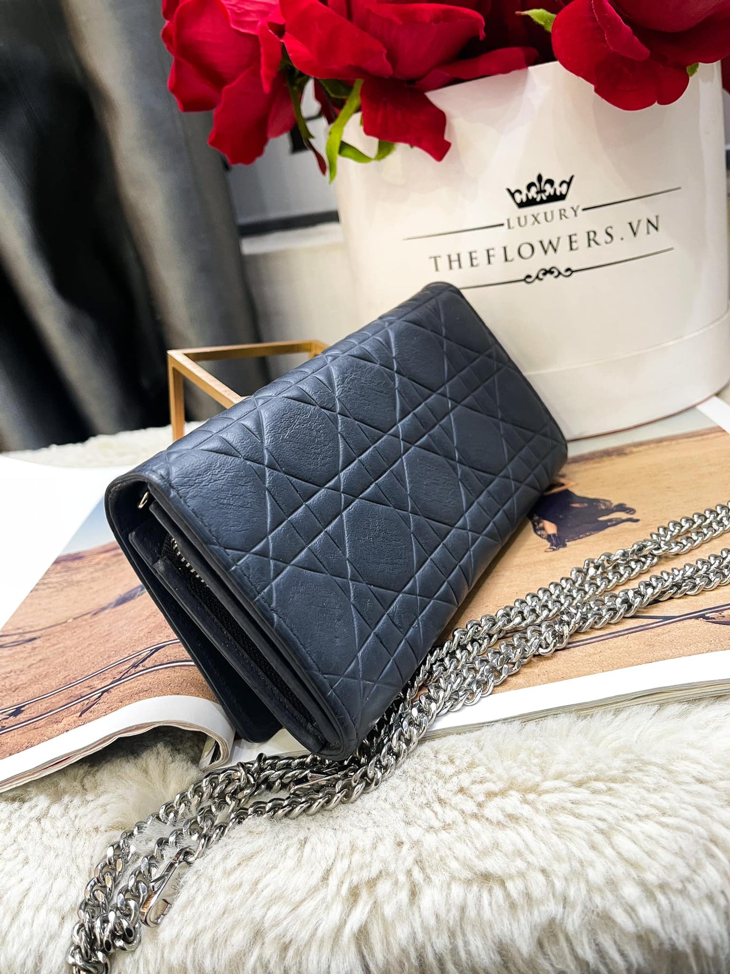 Woc Dior hat Ketten ersetzt
