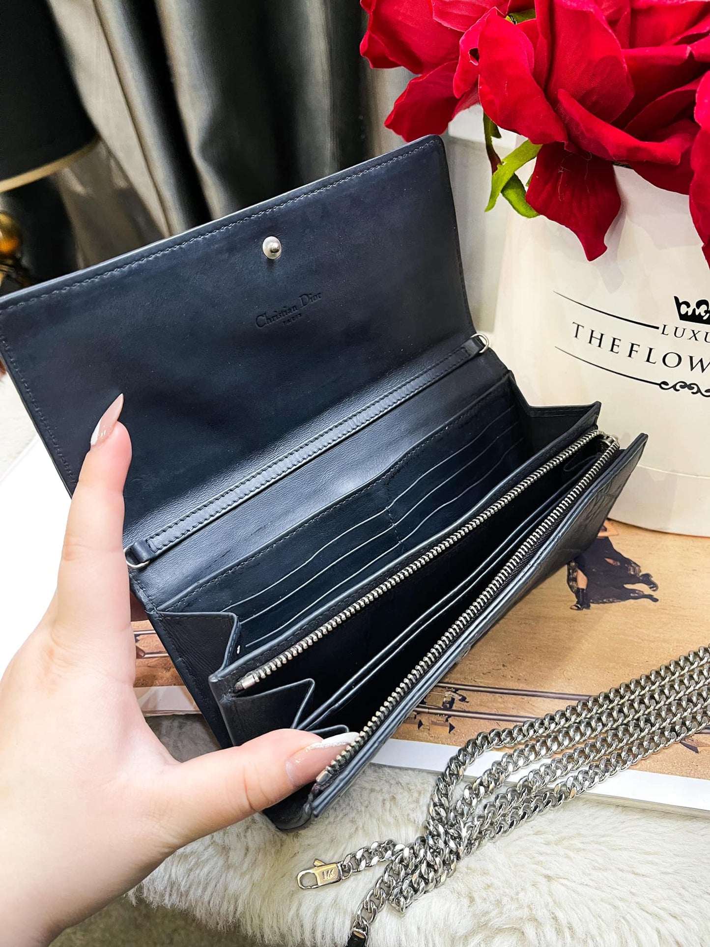 Woc Dior hat Ketten ersetzt