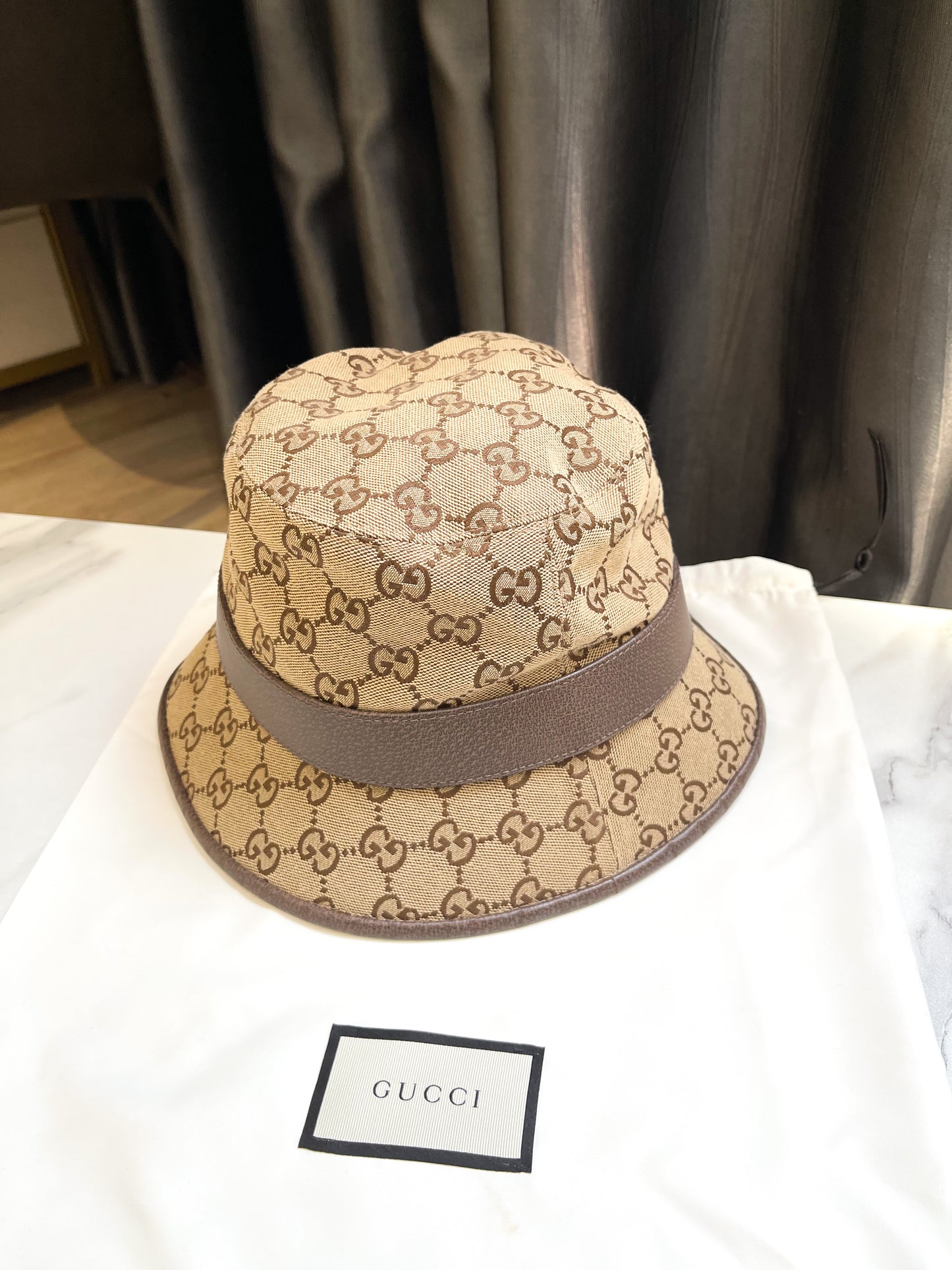 Mũ Gucci Size S