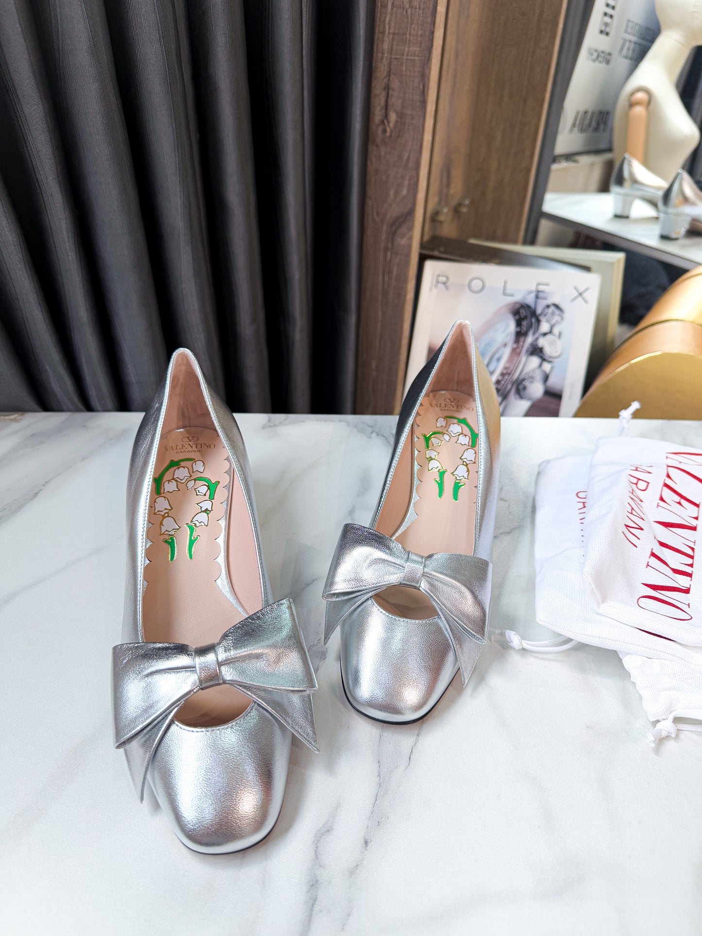Giày VLTN Size 38 Bạc