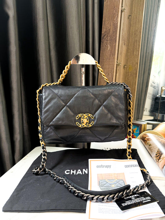 A A Chanel C19 Đen Size S