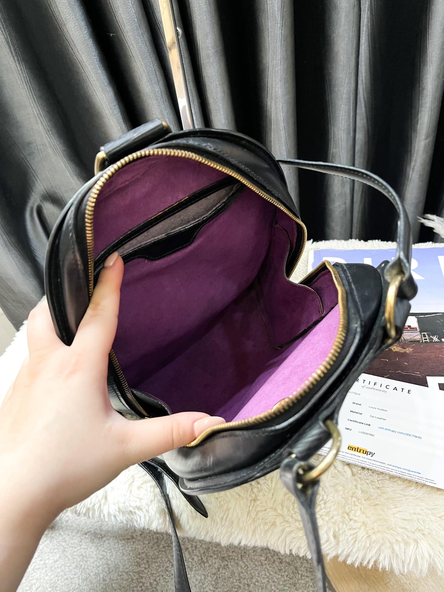 Schwarzer Epi-Rucksack von LV Vintage