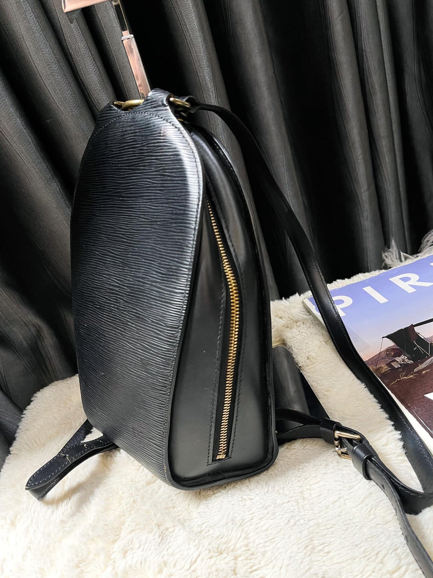 Schwarzer Epi-Rucksack von LV Vintage