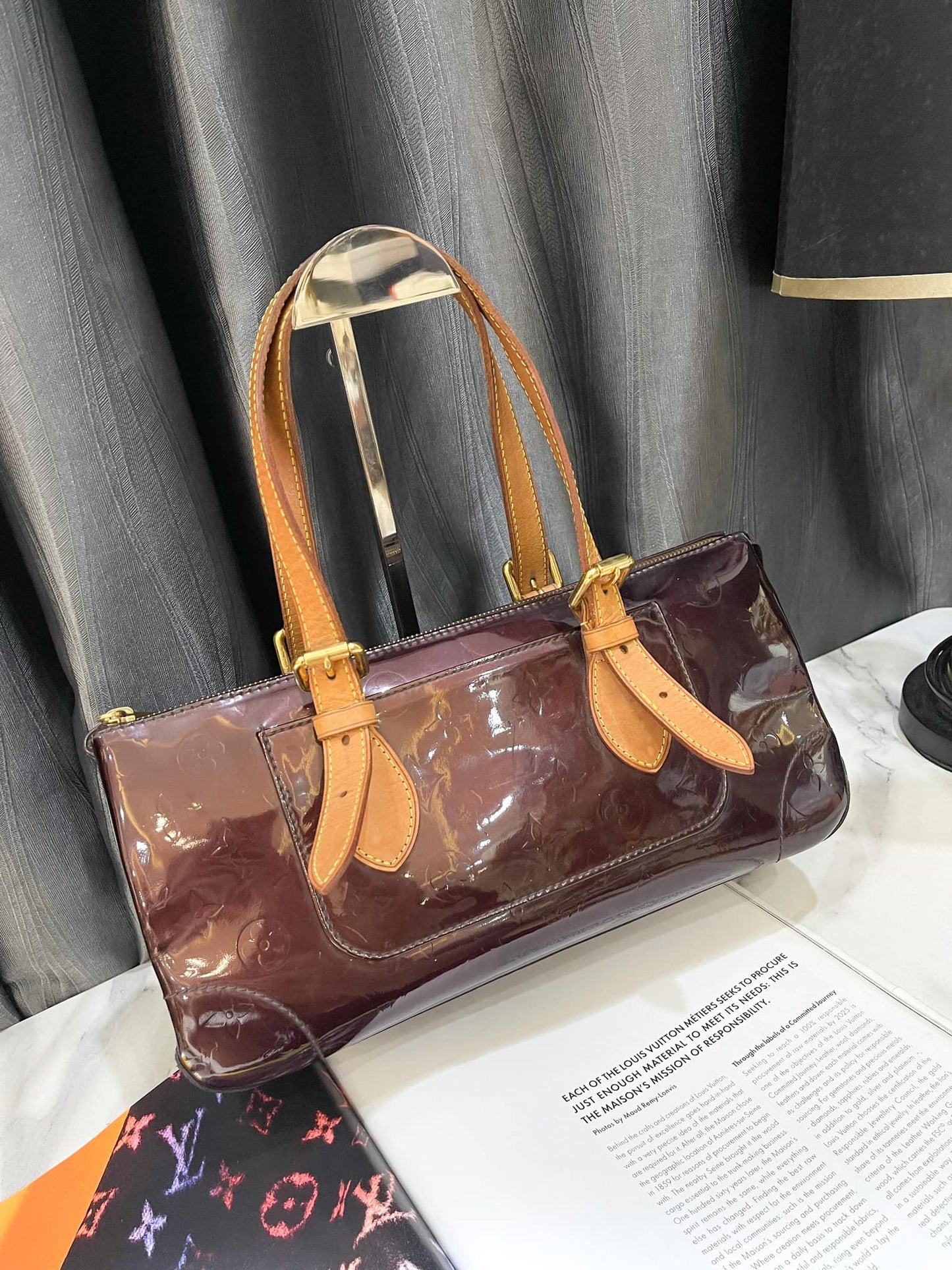 Handbag LV Vernis
