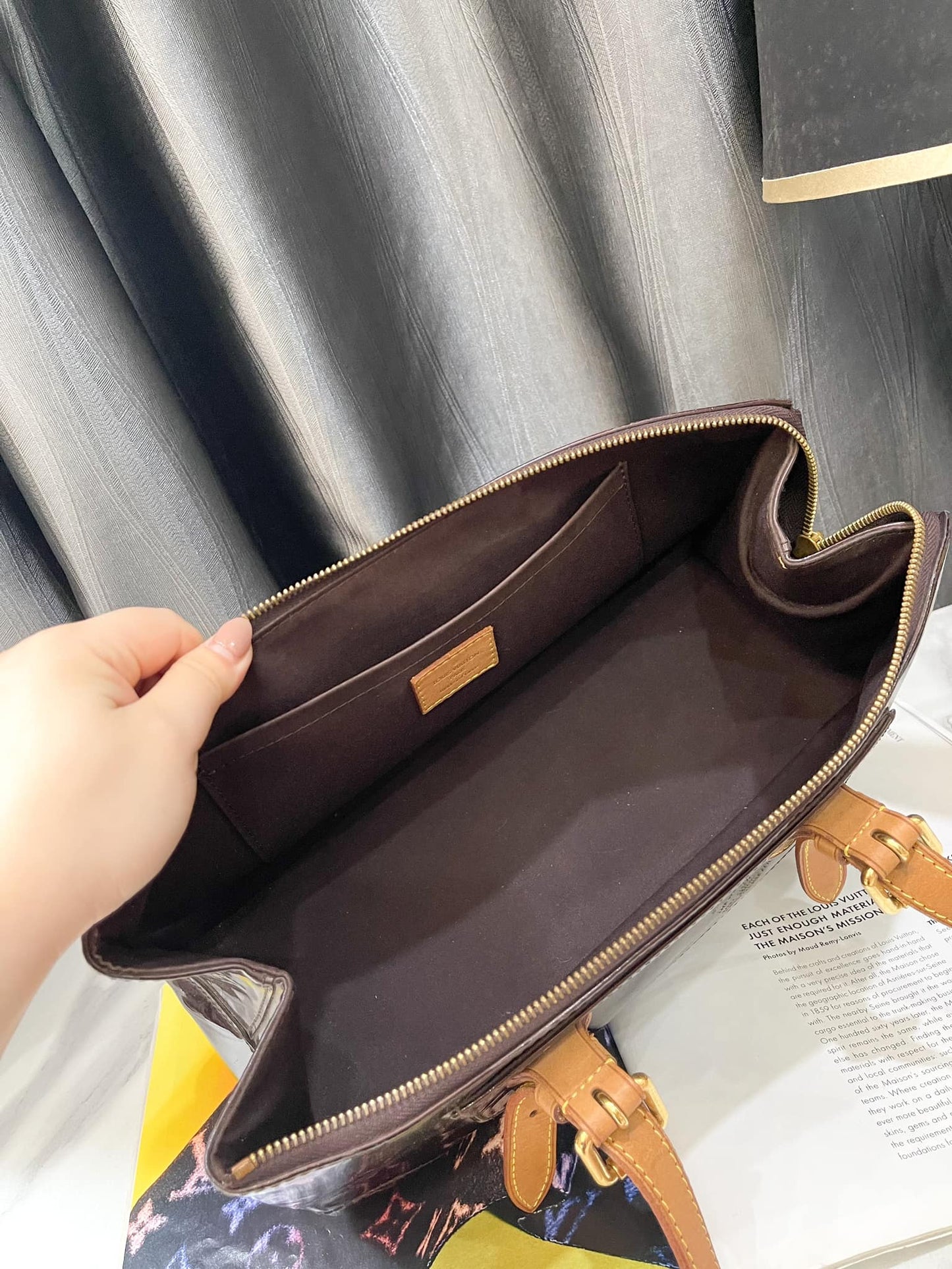 Handbag LV Vernis