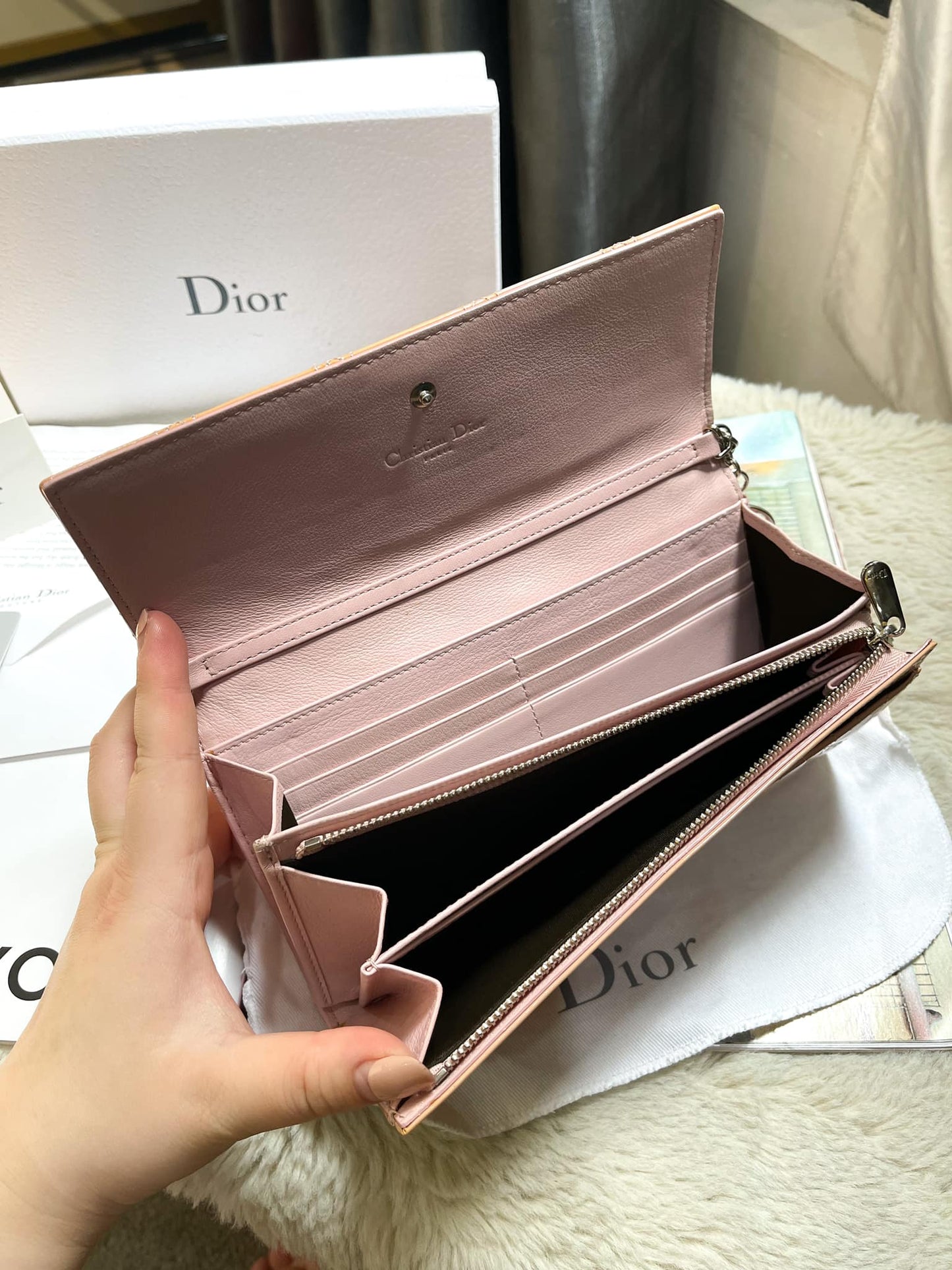 Woc Dior glänzendes Leder