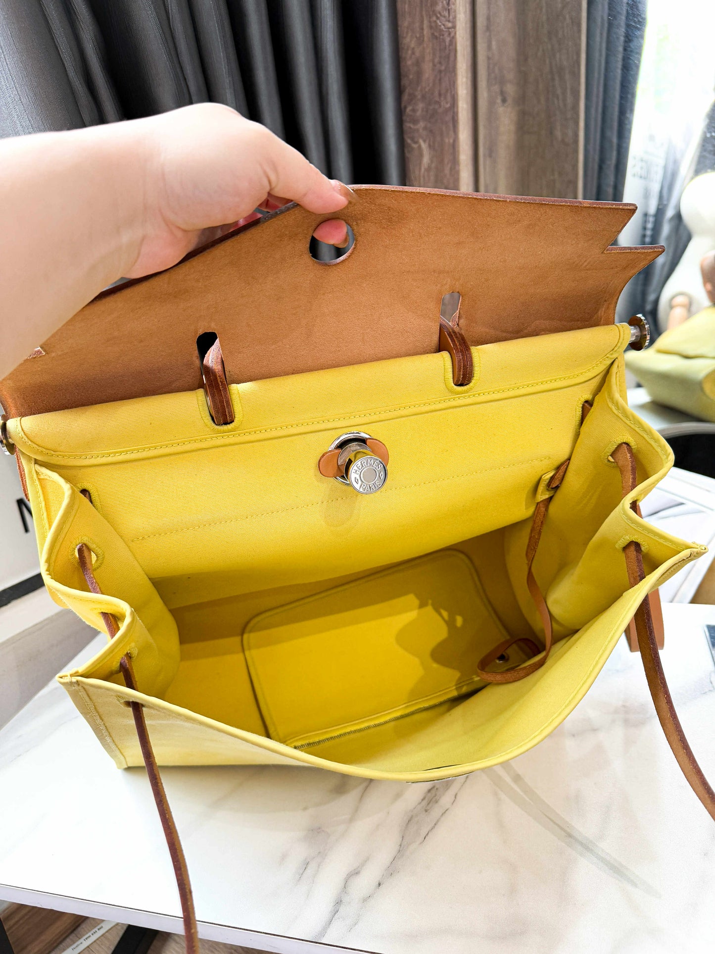 A Hermes Herbag Size 39