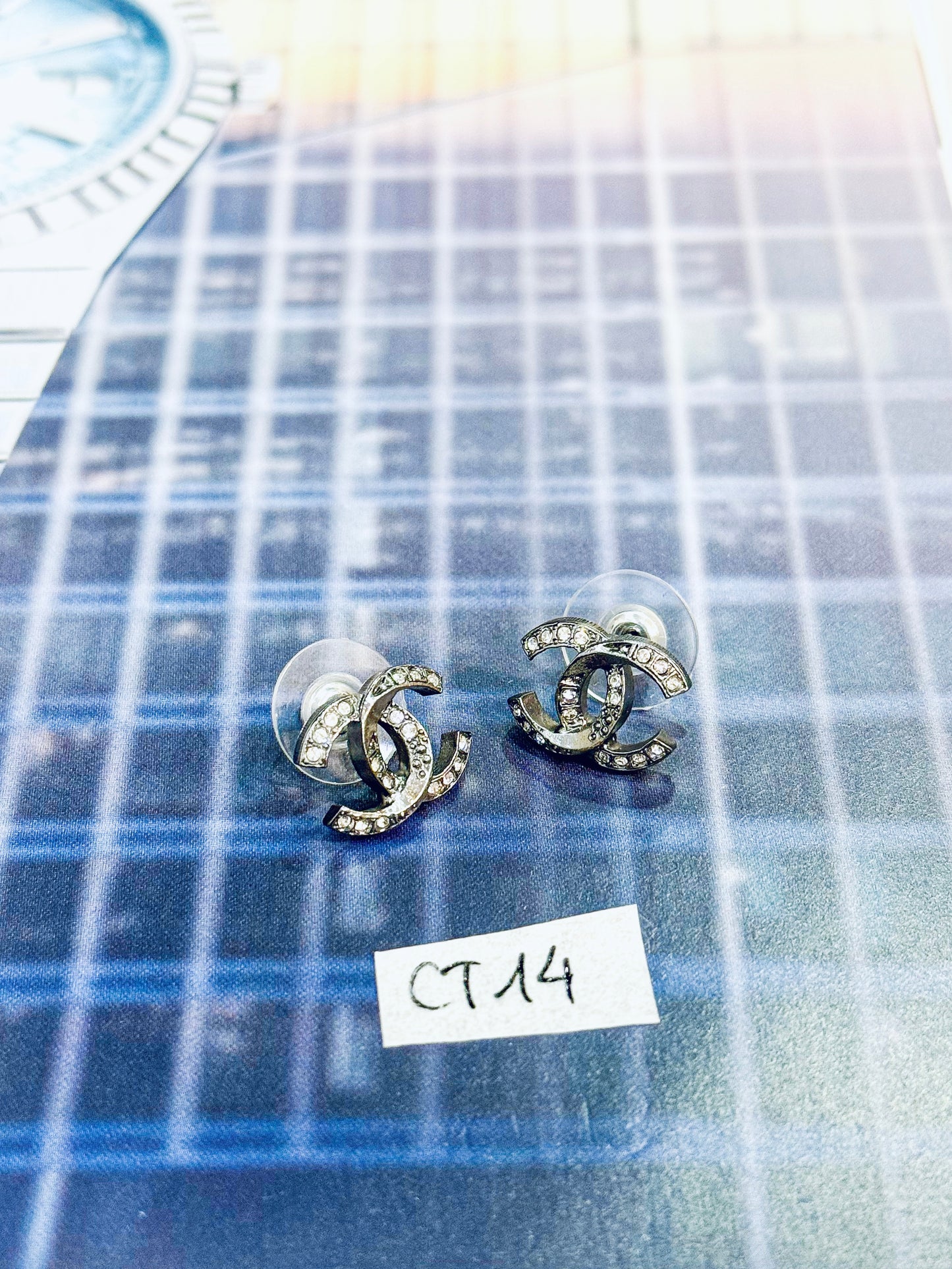 Khuyên Tai Chanel CT14