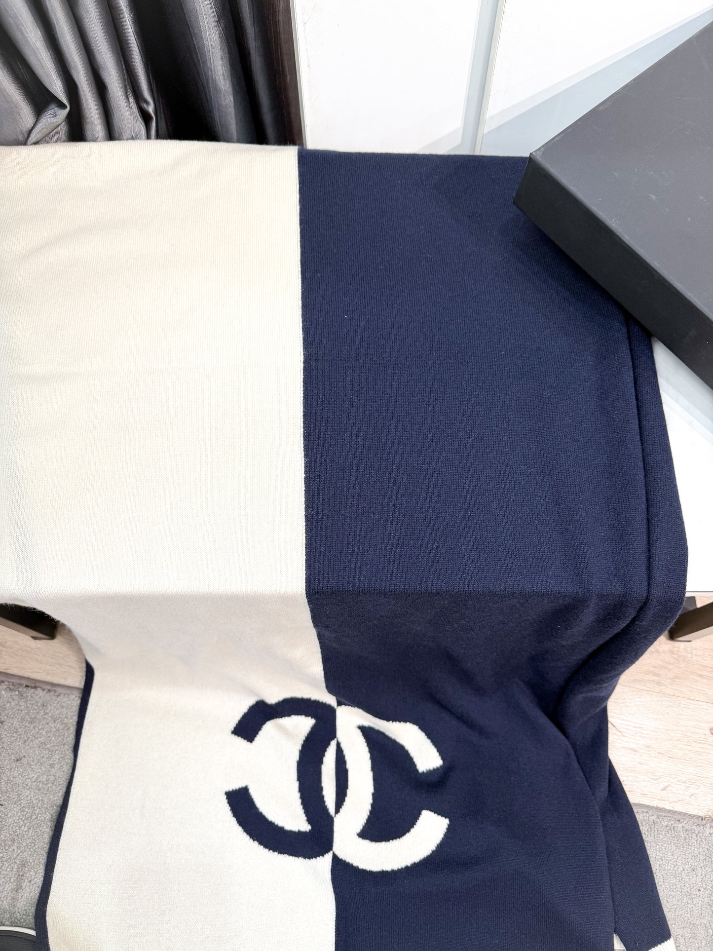 Khăn Chanel Phối Xanh