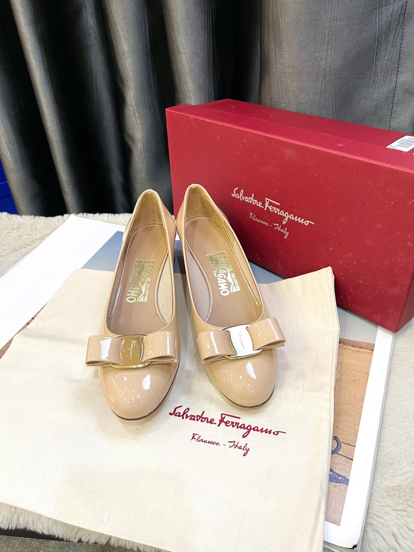 Salvatore Begie Bow Shoes
