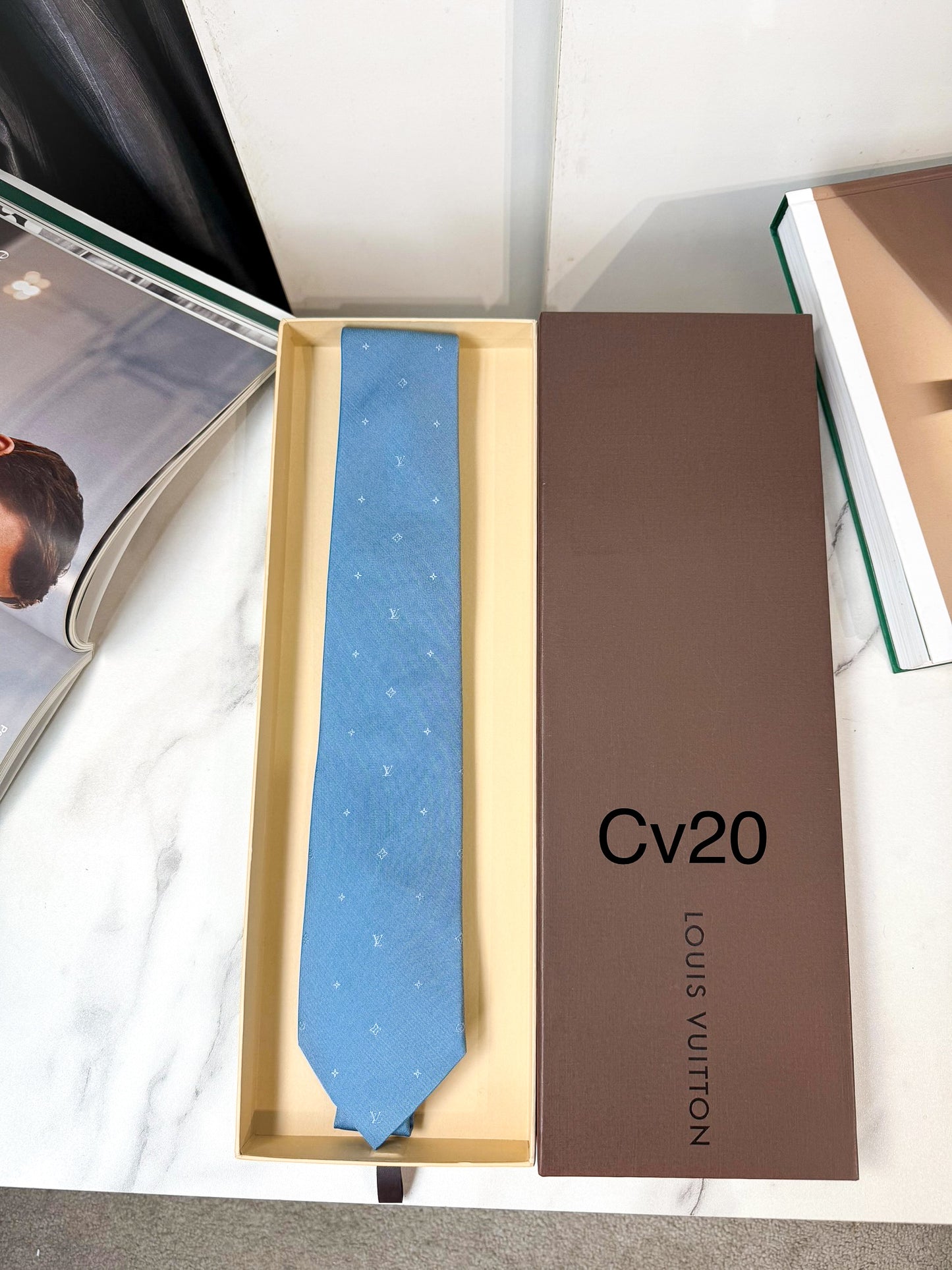 Cà Vạt LV 20