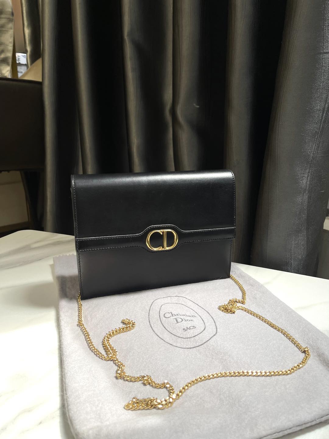 Dior Đen Vintage Khoá CD