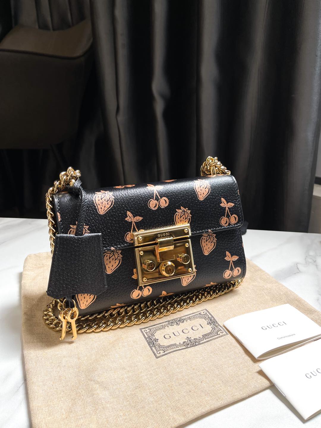 Padlock Gucci Black Strawberry Pattern
