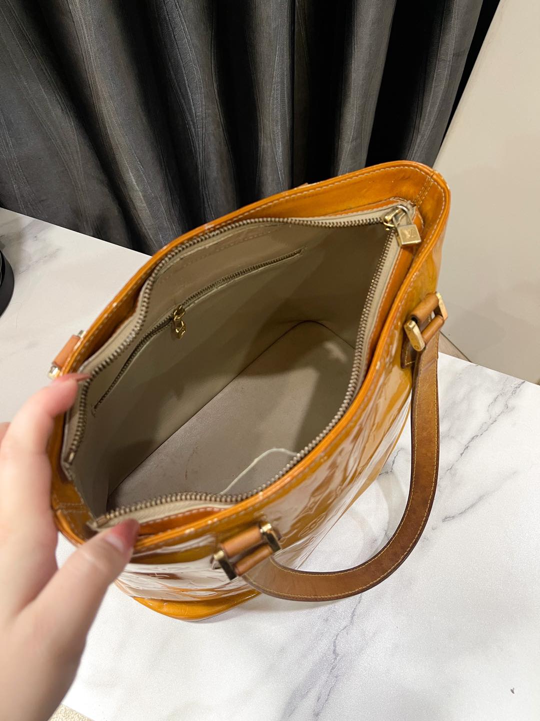 LV Bag Vintage Vernis
