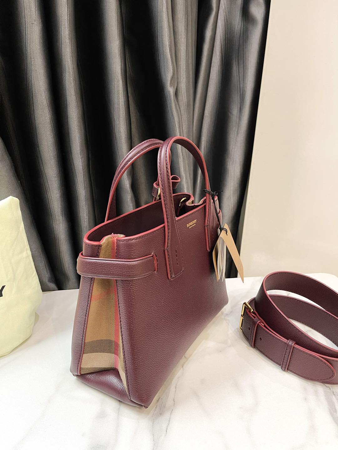 BBR Hot Hit Handbags in All Colors