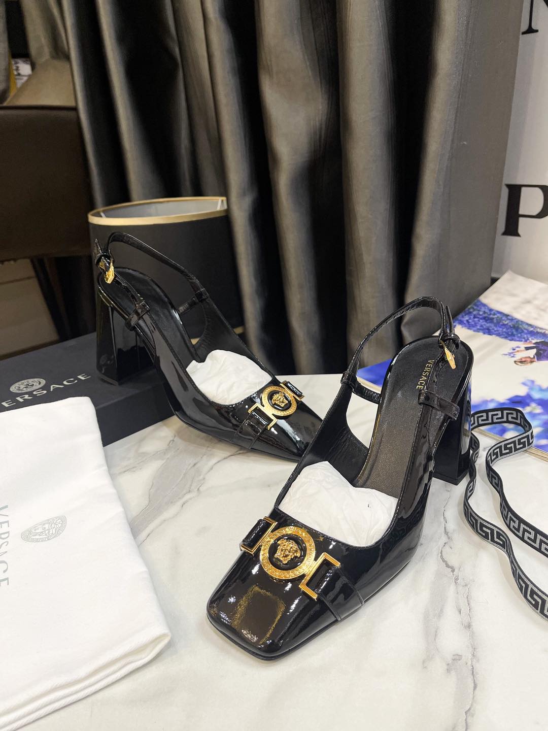 SLINGBACK VERSACE GRÖSSE 35