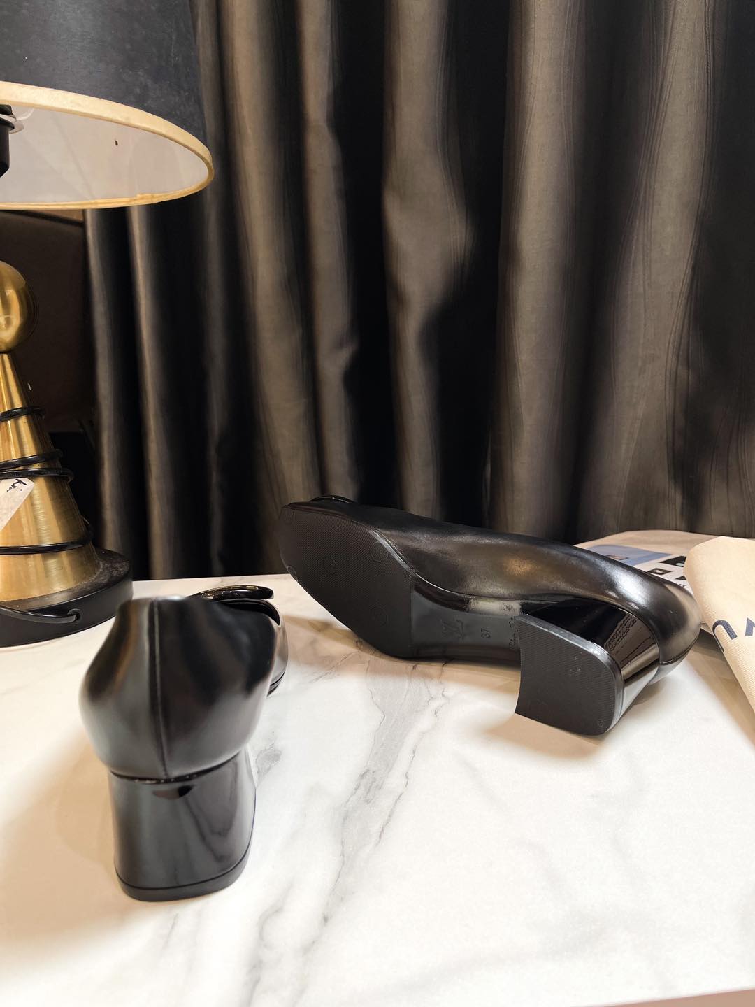 LOUIS VUITTON MADELEINE PUMP