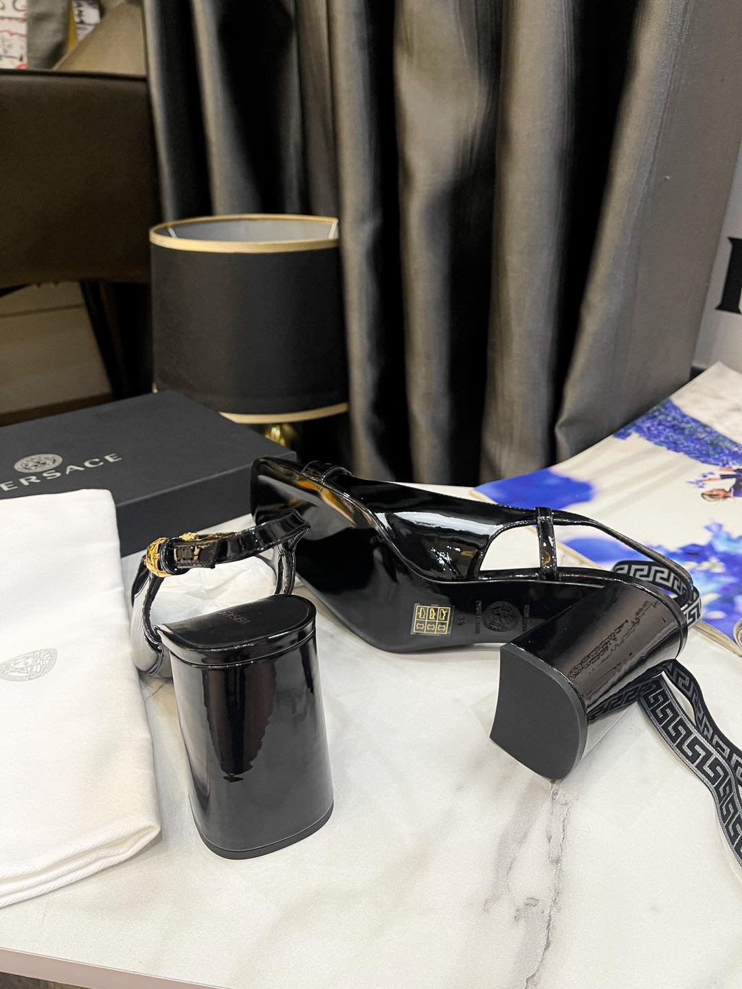SLINGBACK VERSACE GRÖSSE 35