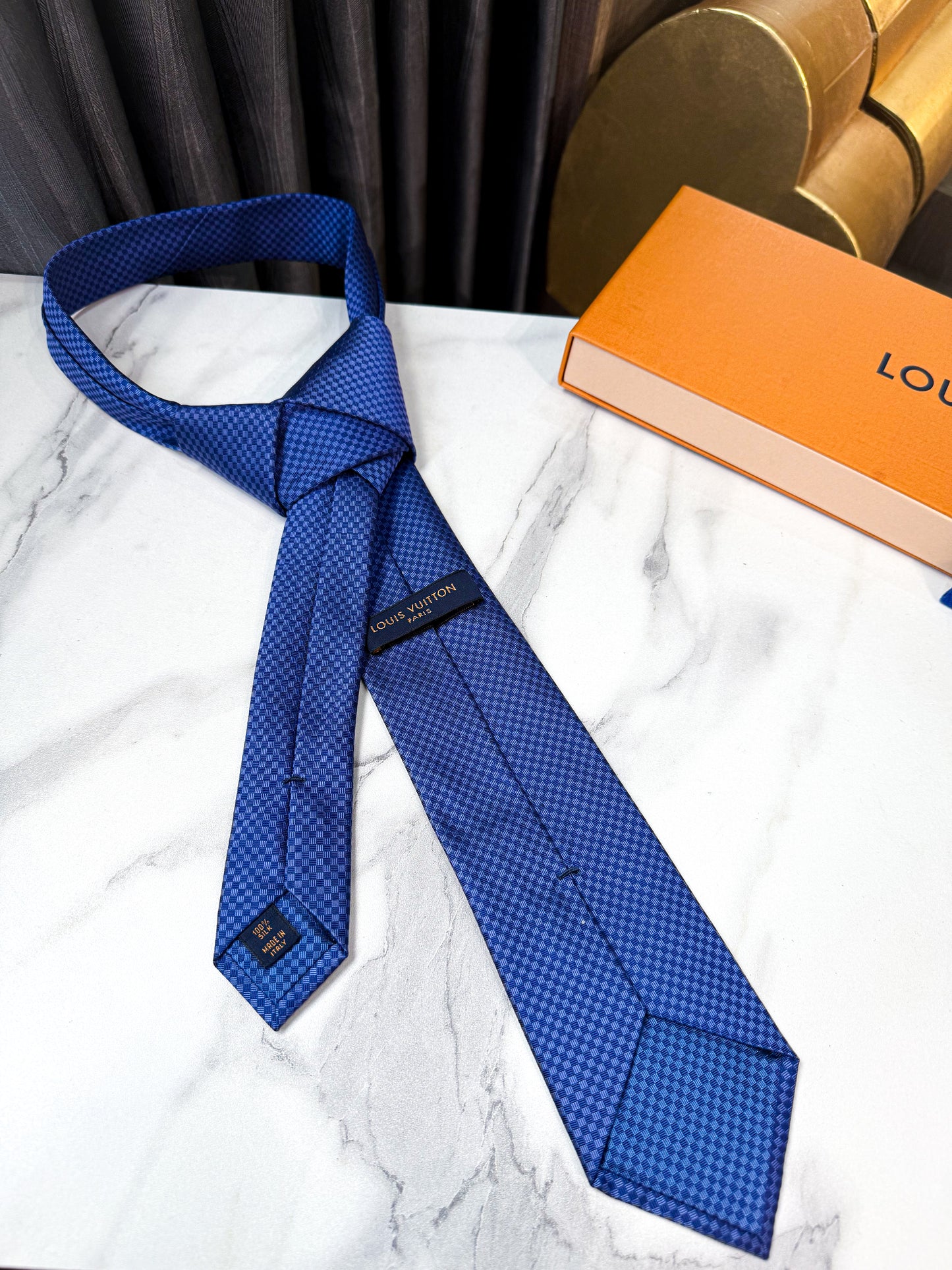 Cà Vạt LV 22