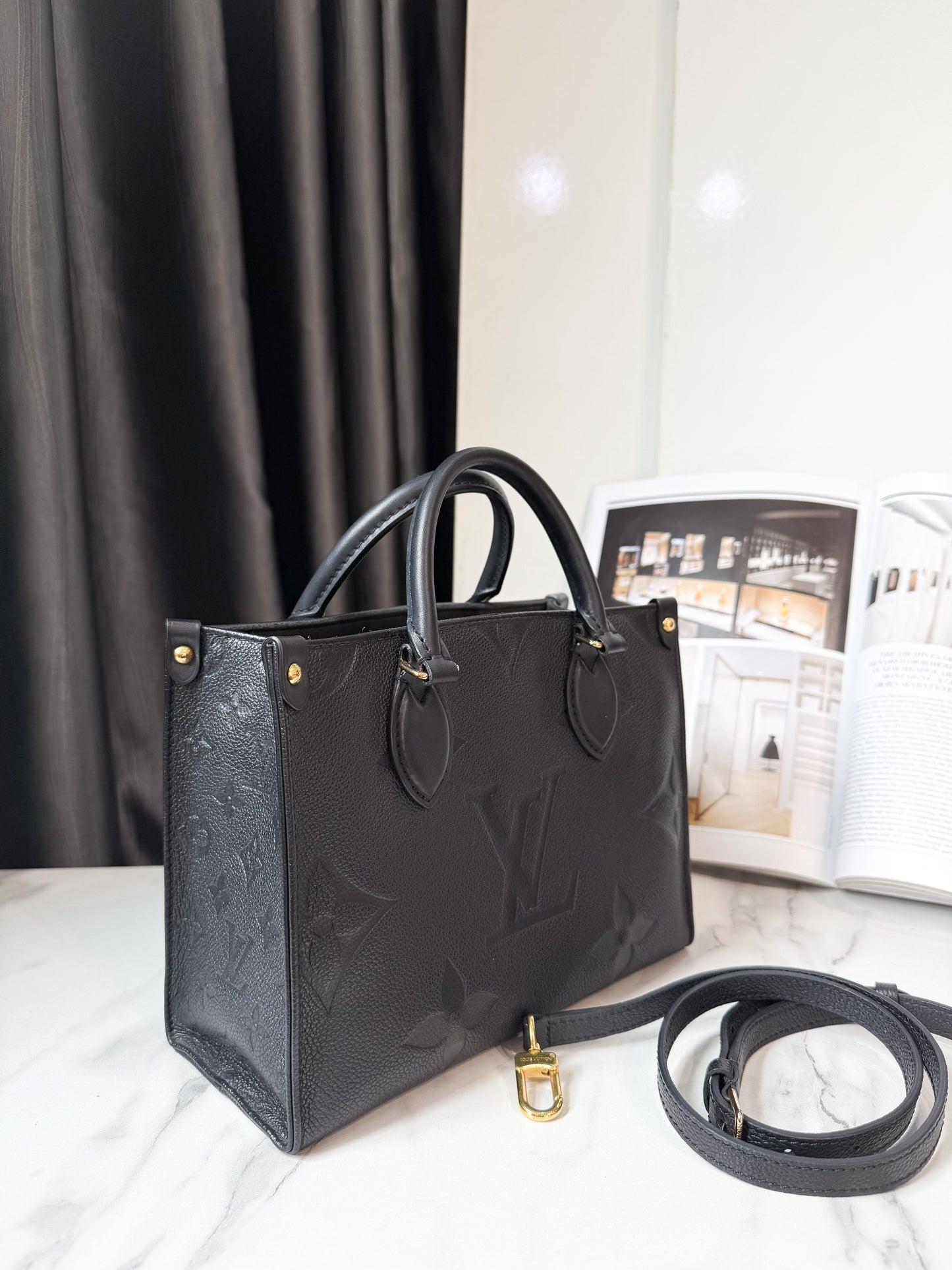 LV On The Go PM Da Bê